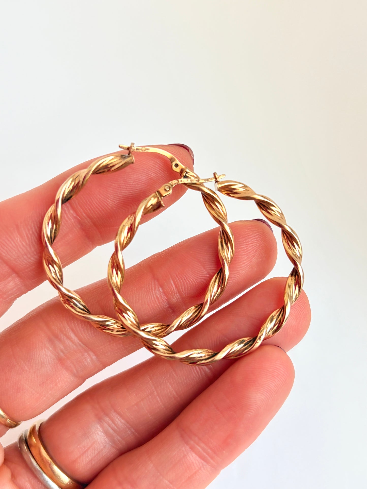 Vintage,9ct Gold Large Twist Hoop Earrings (3.6cm x 3.6cm)