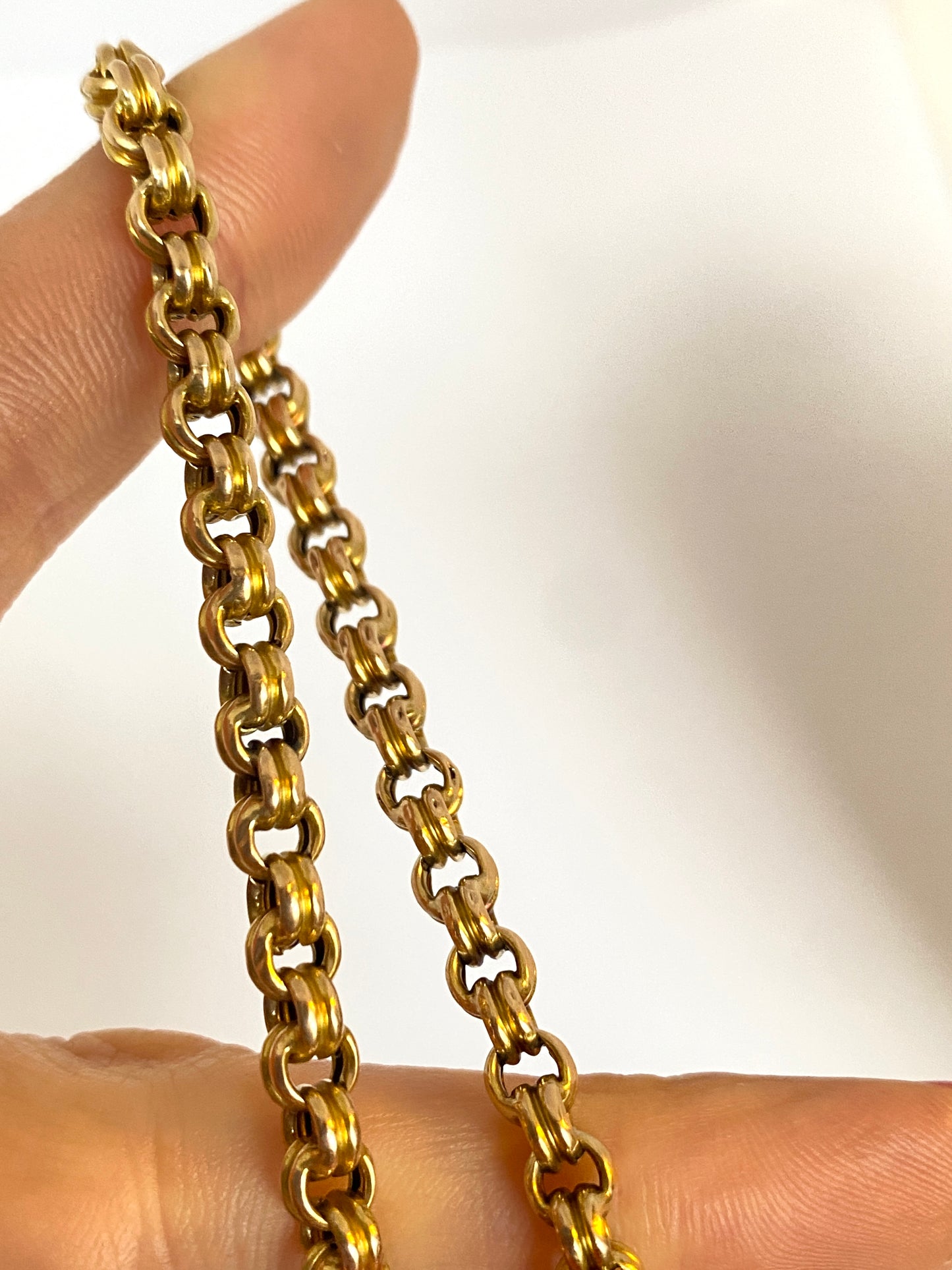 Rare, Chunky, Hallmarked, 15ct Gold Double Belcher Chain with Bolt Ring.