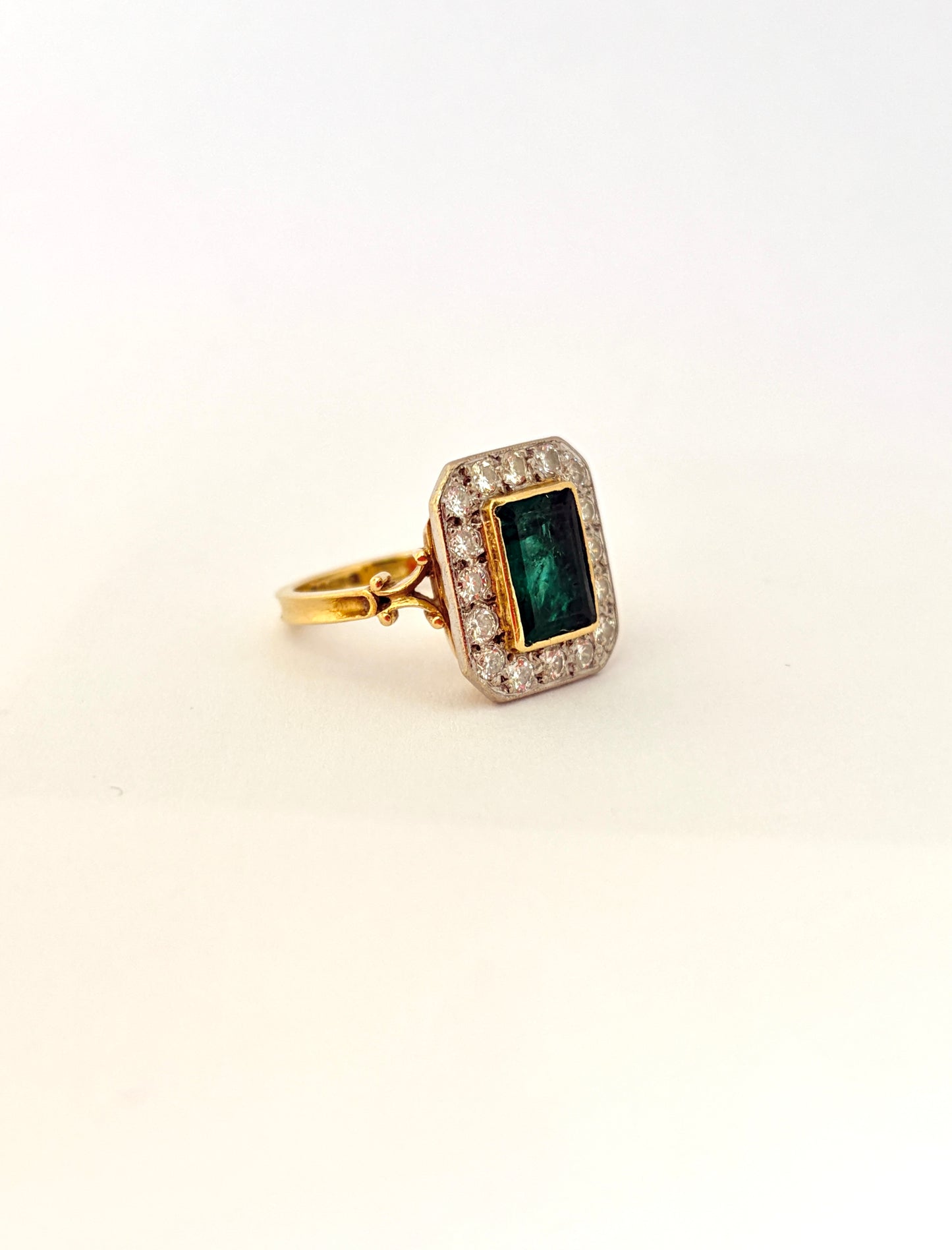 Vintage, 18ct Gold, Emerald and Diamond Cluster Ring, Hallmarked London 1986