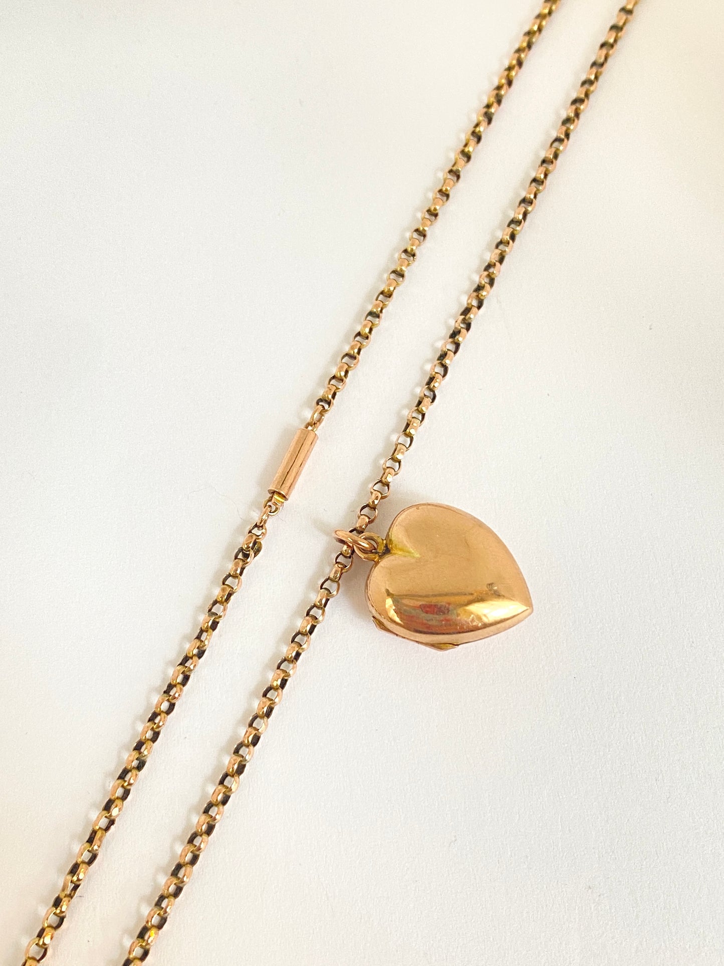 Antique, Victorian, 9ct Gold Puffy Heart Locket with 9ct Gold Chain, Hallmarked, Chester, 1901