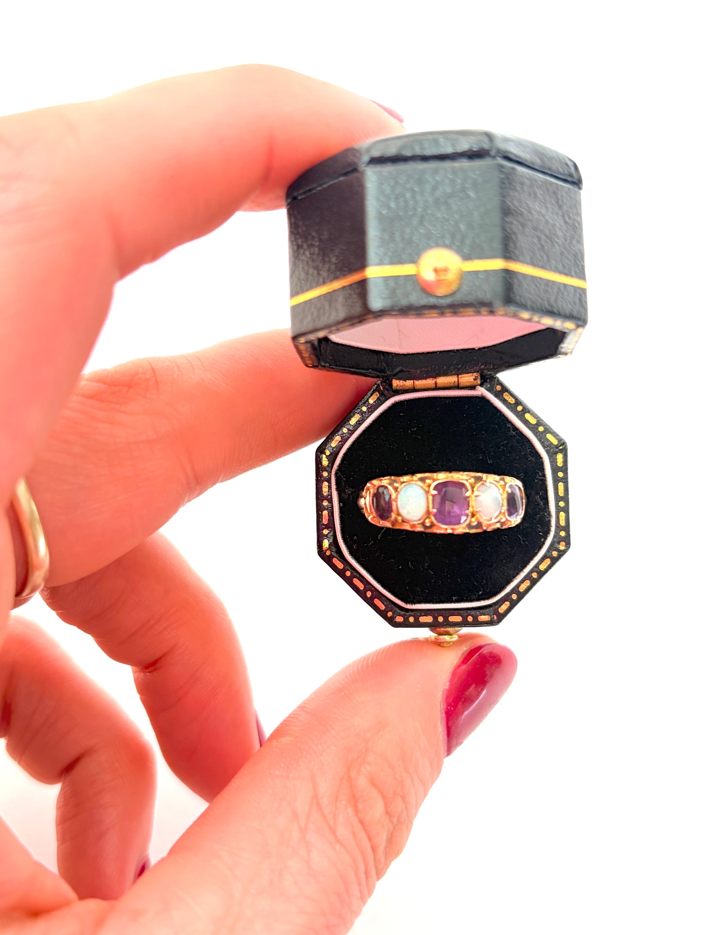 Sweet, Vintage, 14ct Gold, Opal and Amethyst Ring