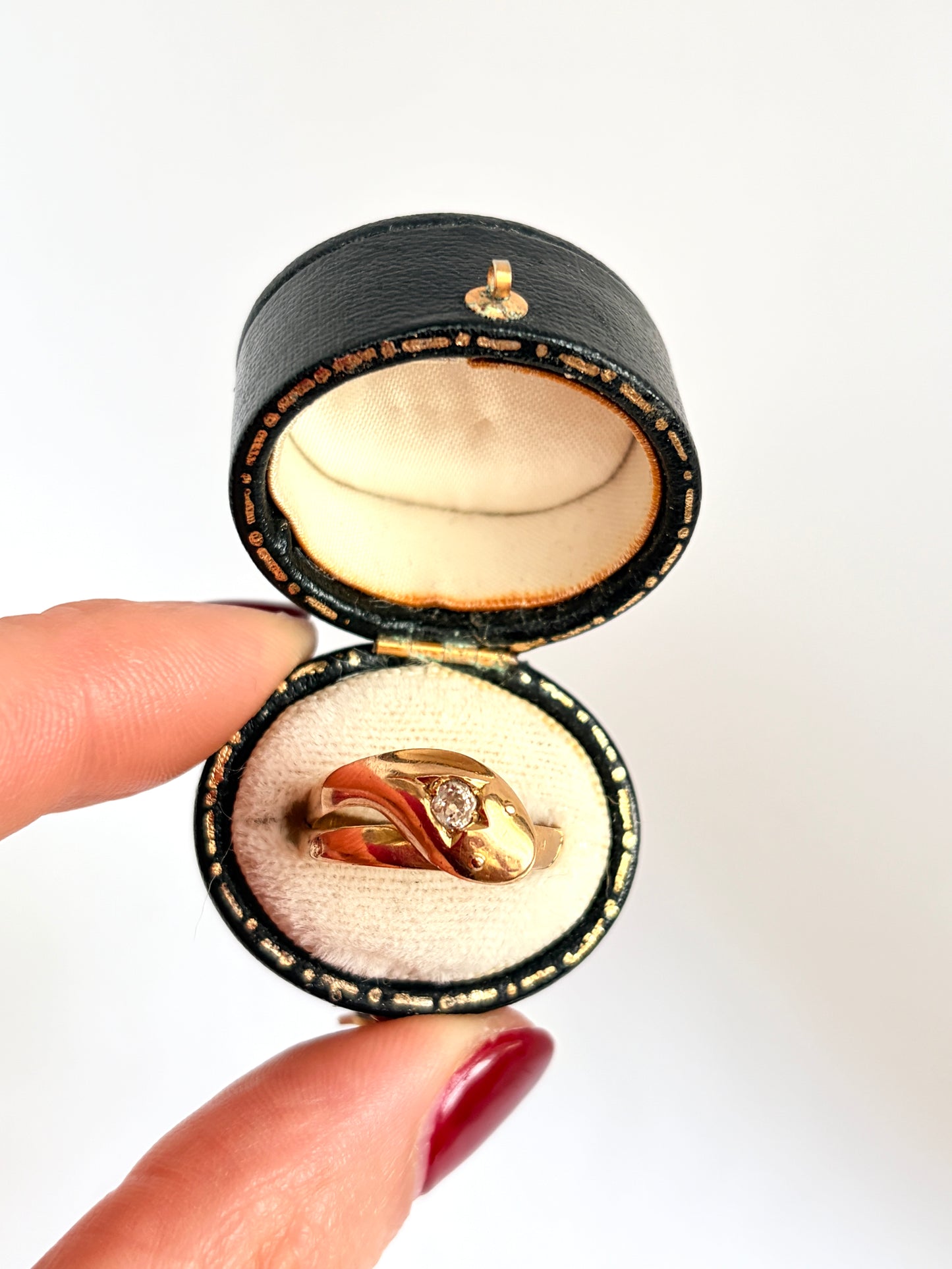 Stunning, Antique, 18ct Gold Old Cut Diamond Snake Ring