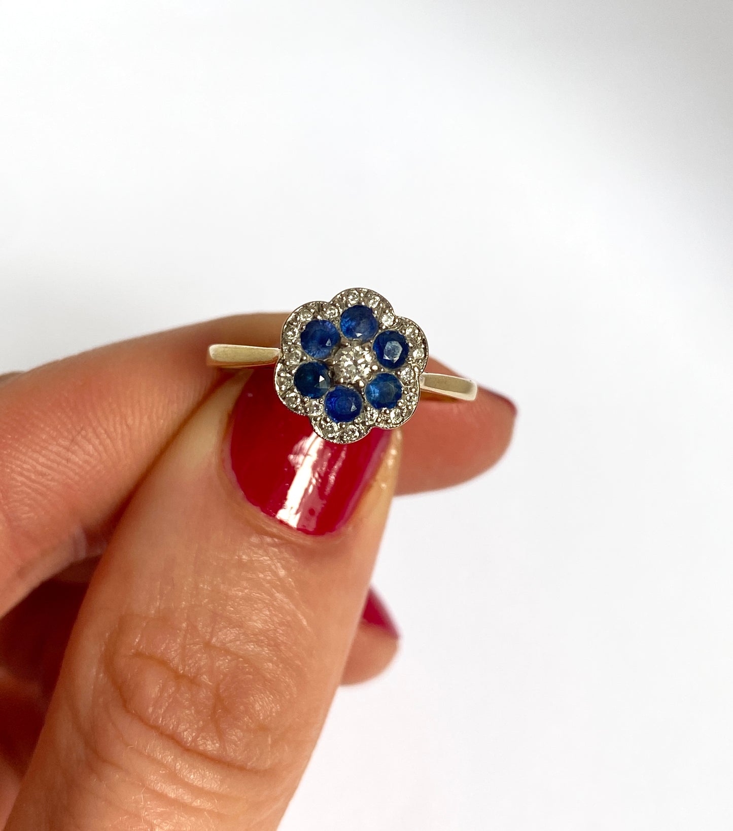 Vintage, Art Deco, 18ct Gold Sapphire and Diamond Flower ring