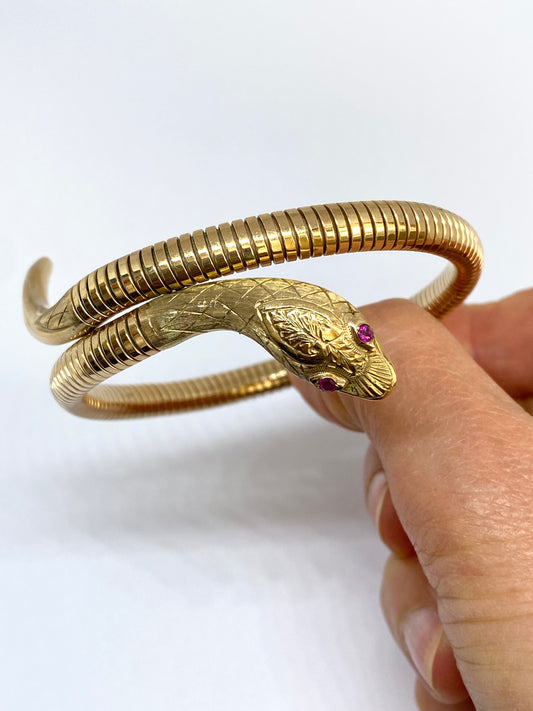 Reserved VINTAGE, 9ct Gold, Ruby Eyed Extendable Snake Bangle, Hallmarked 9ct Gold, Chester, 1957