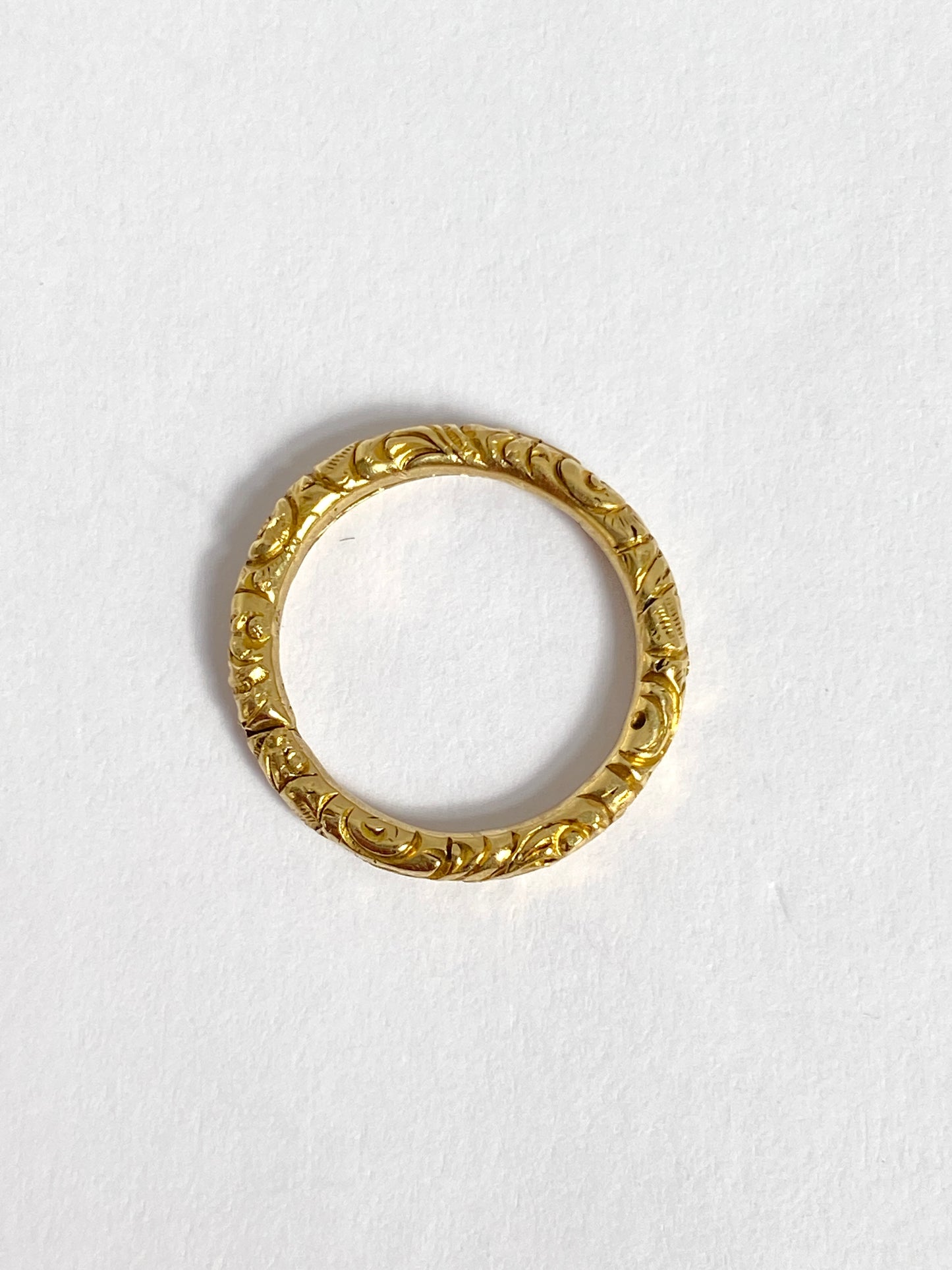 Victorian, 15ct Gold Engraved Split Ring