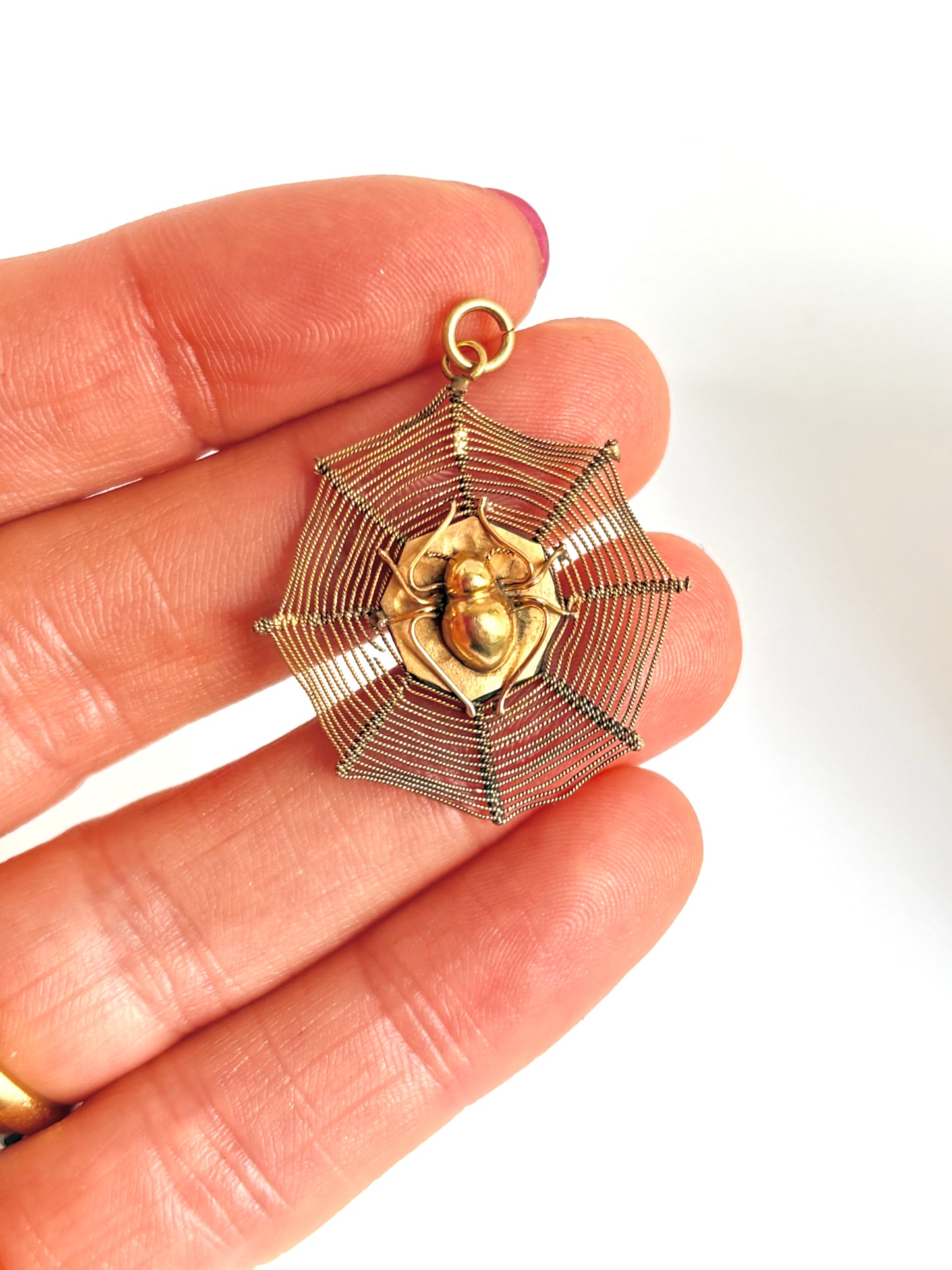 Art Deco, 14ct Gold Spiders Web Pendant, Hallmarked, 3.06g
