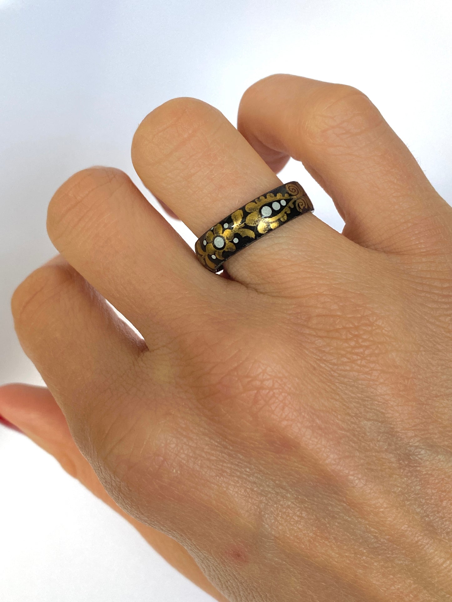 Victorian Black Jet Gold Decorated Band