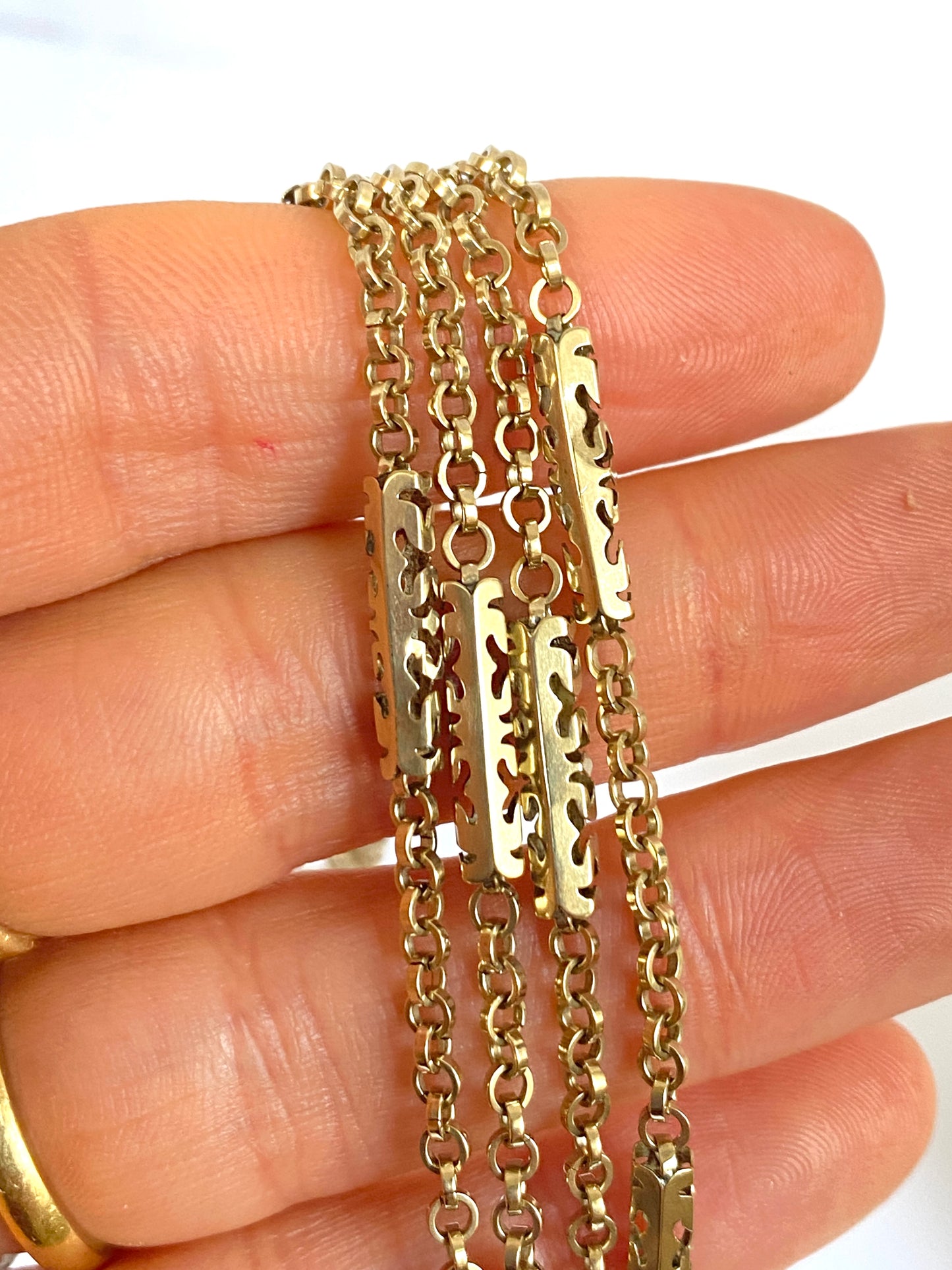 Alex 1st payment 50 inch, Antique, 9ct Gold Long Guard Chain with Swivel Dog Clip  21.77g