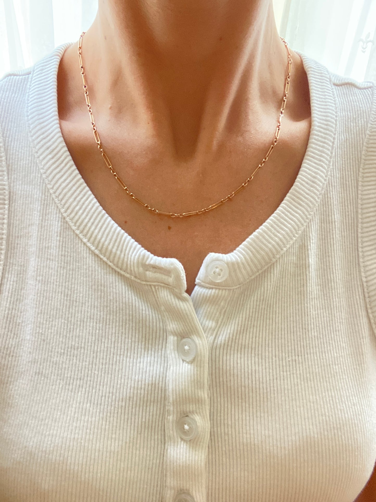 19 inch 9ct gold, Vintage Paperclip Chain (5.05g)