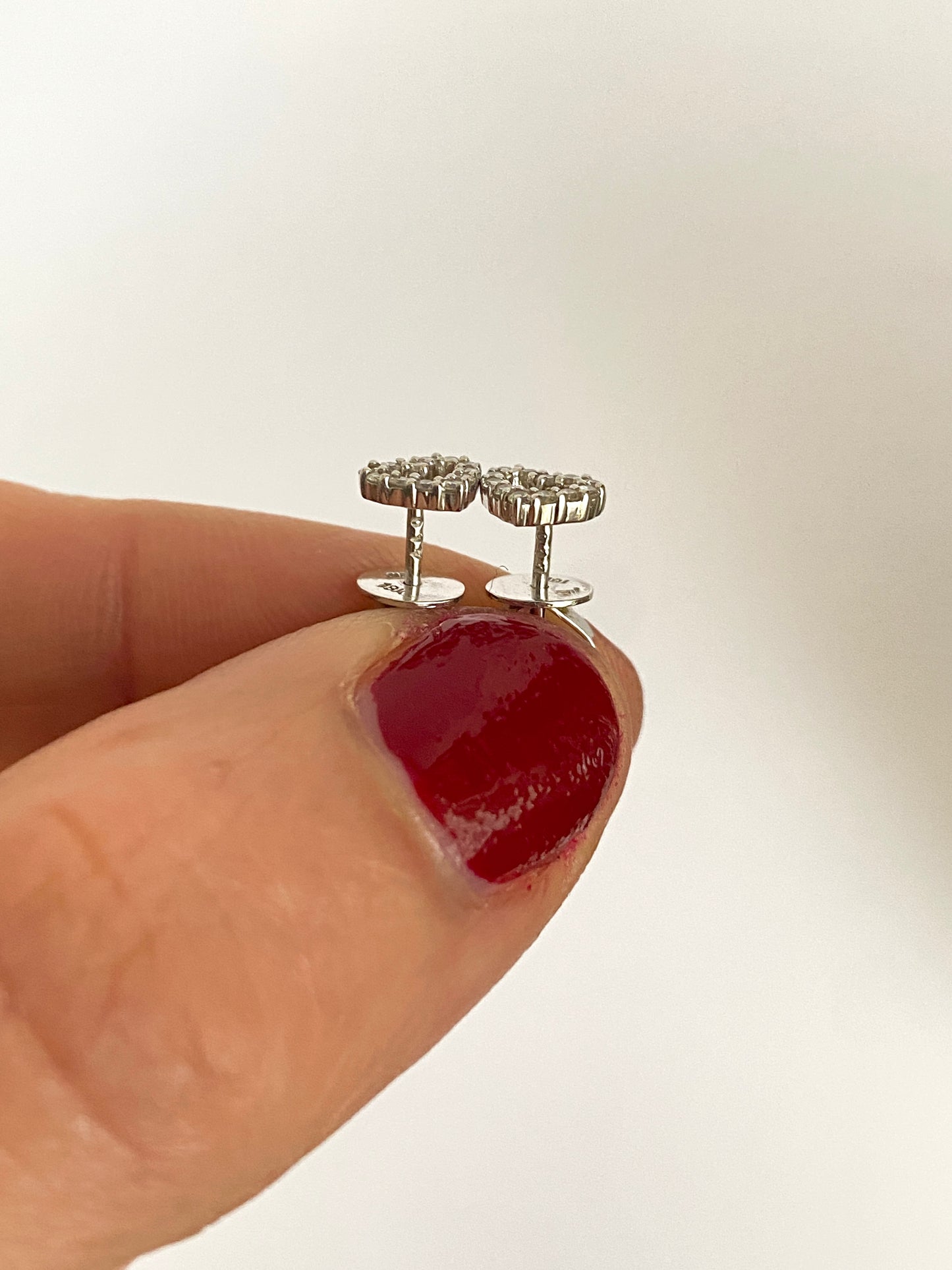 Vintage, 18ct Gold Diamond Heart Studs