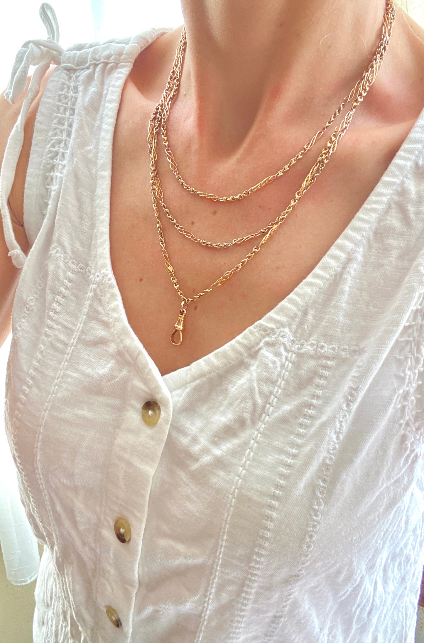 Antique, Victorian Fancy Link Long Guard, 56 inches with a Dog Clip, 27.31g