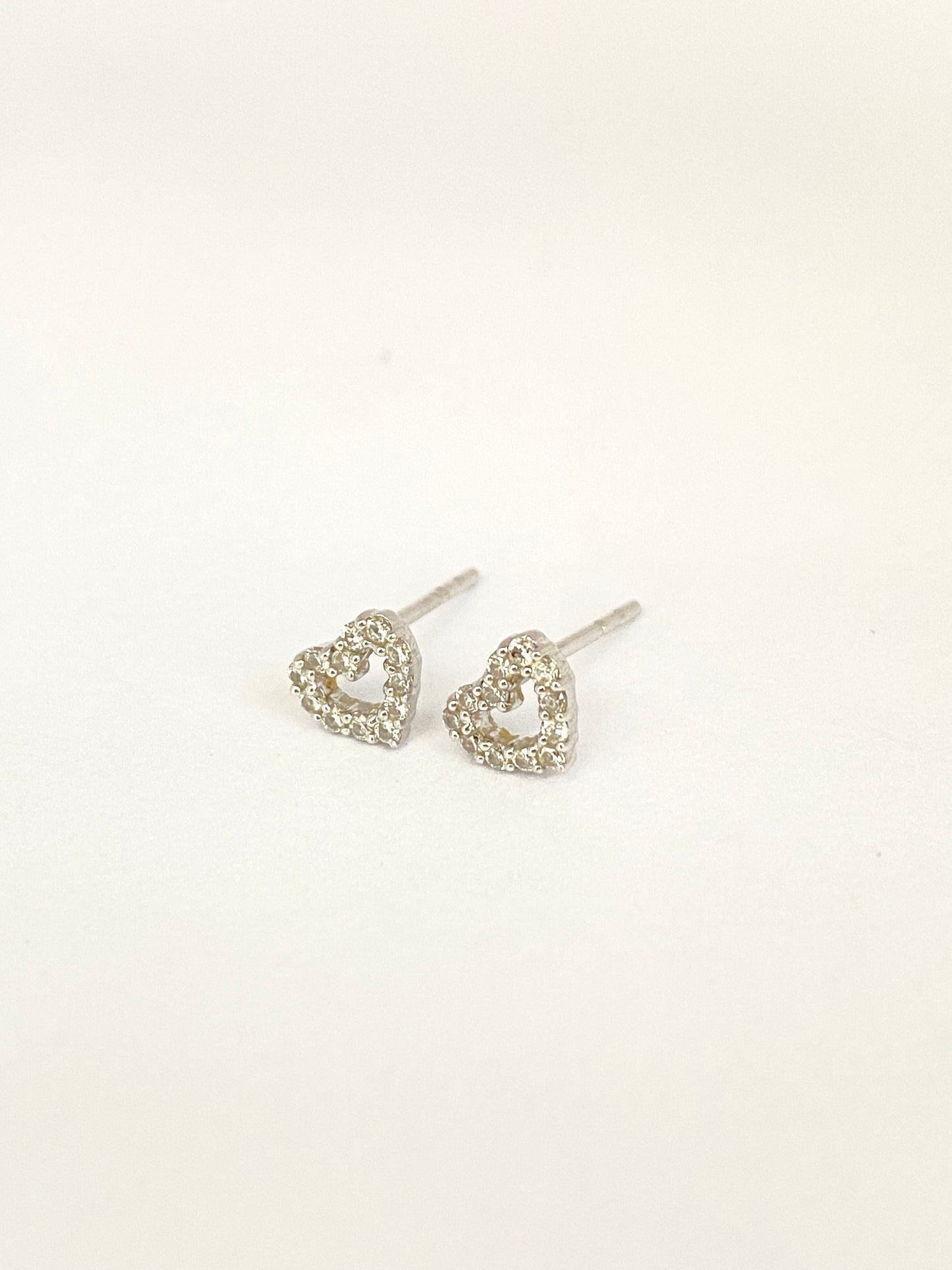 Vintage, 18ct Gold Diamond Heart Studs