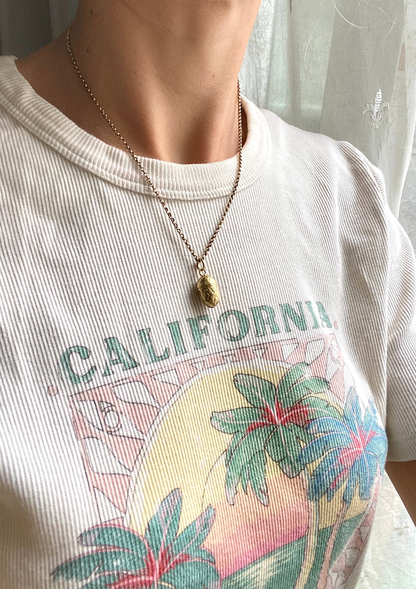 18ct Gold, French, Antique Acorn Locket/Pendant