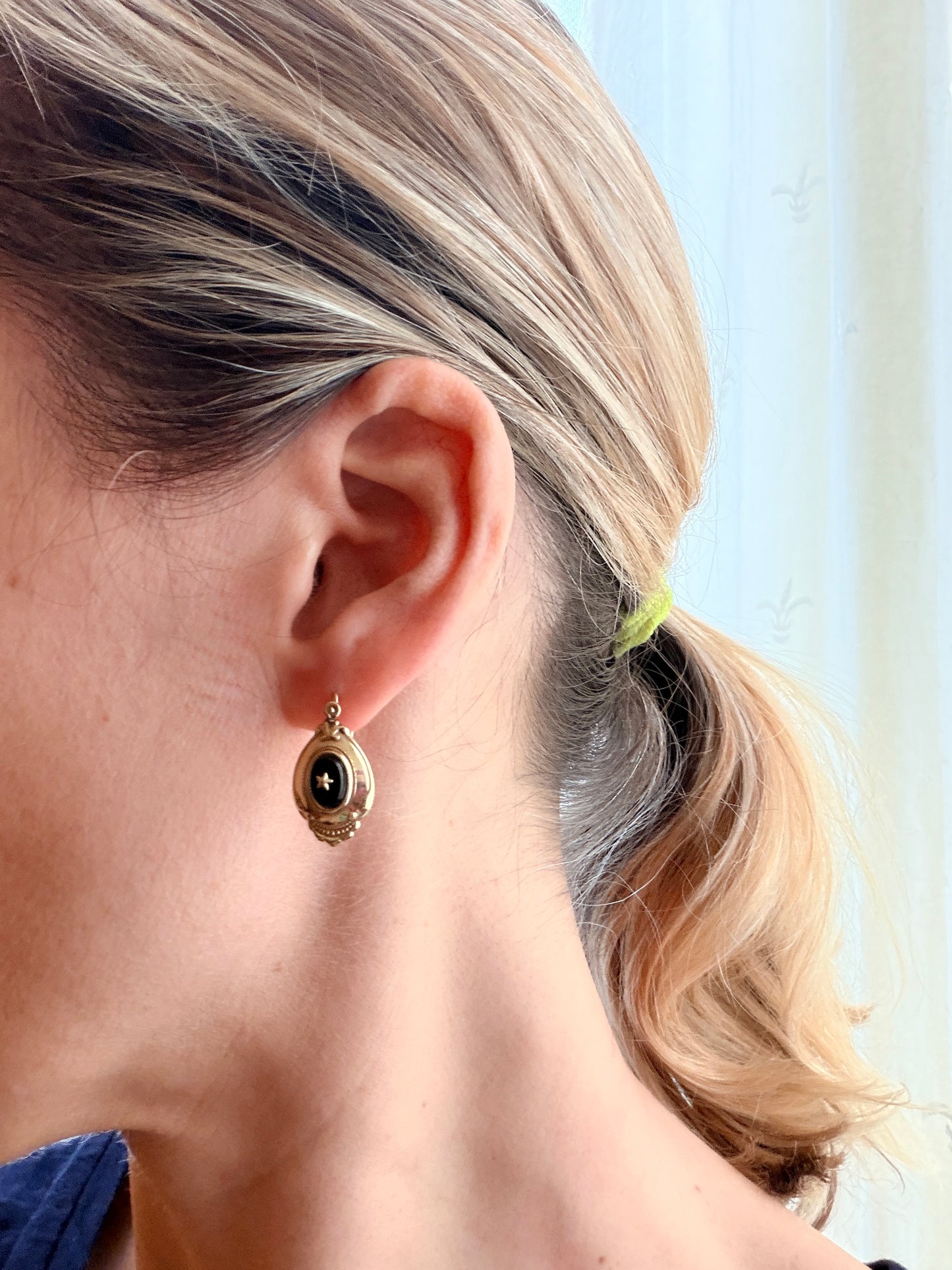 German, 8ct Gold, Art Deco Dormeuse Onyx Star earrings