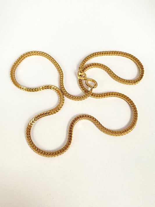 15 inch 9ct Gold Antique Snake link Chain  (8.18g)