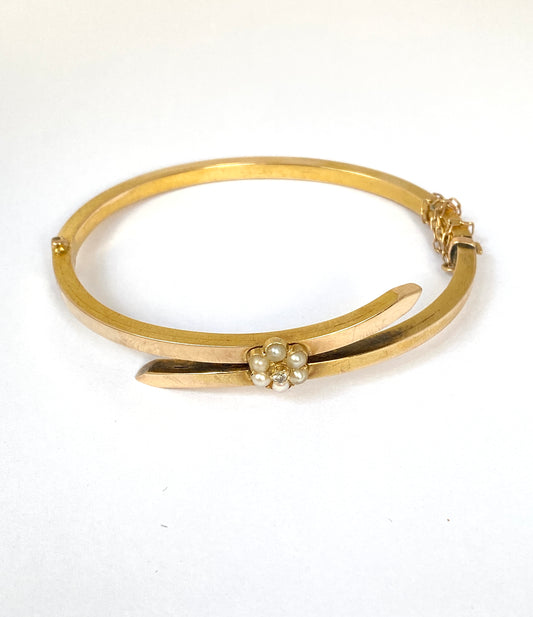 Antique, 15ct Gold Crossover Bangle with Seed pearl and Diamond Flower Decoration