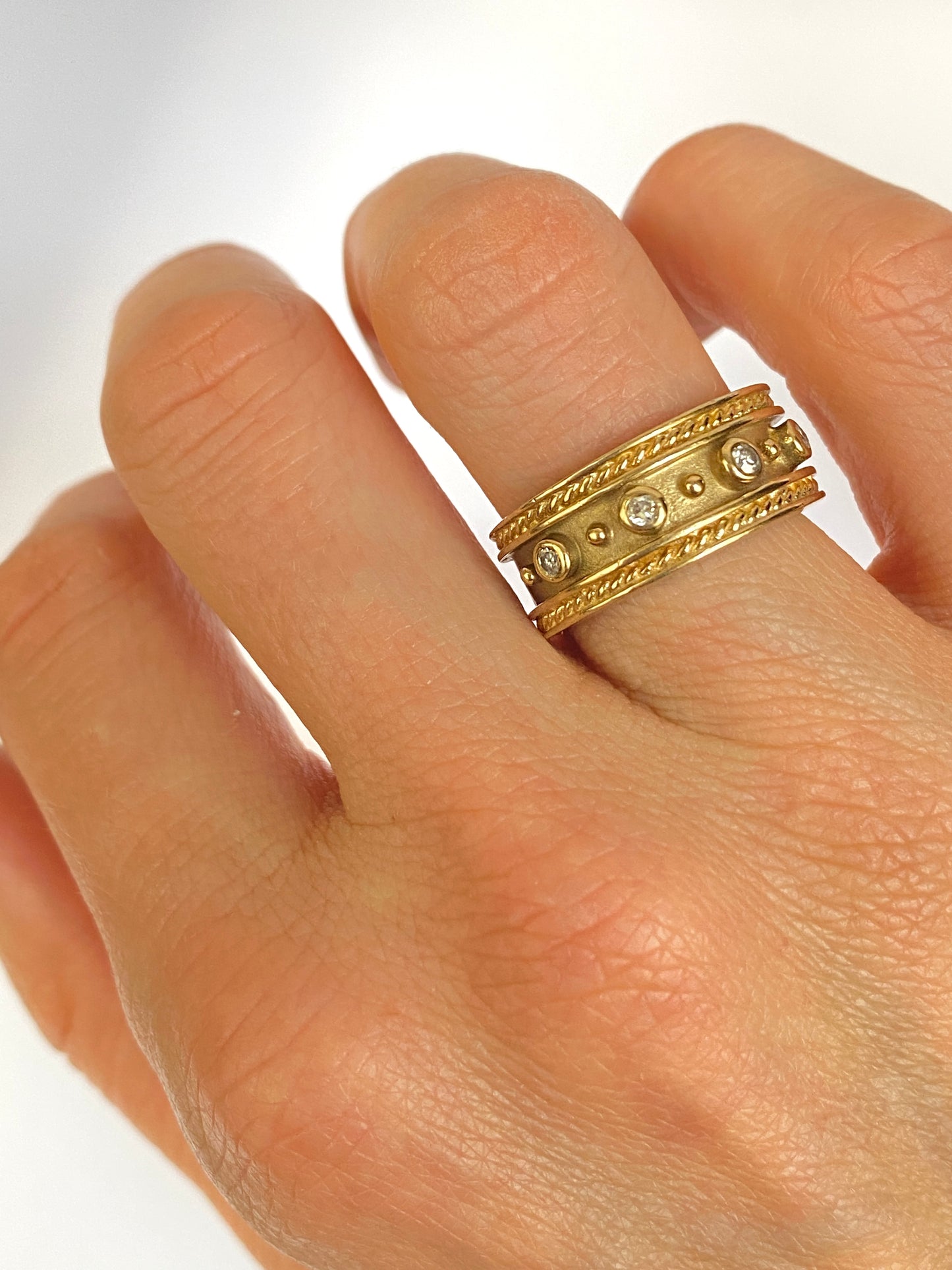 Vintage Byzantine inspired Stacking Band, Hallmarked, London, 9ct Gold.