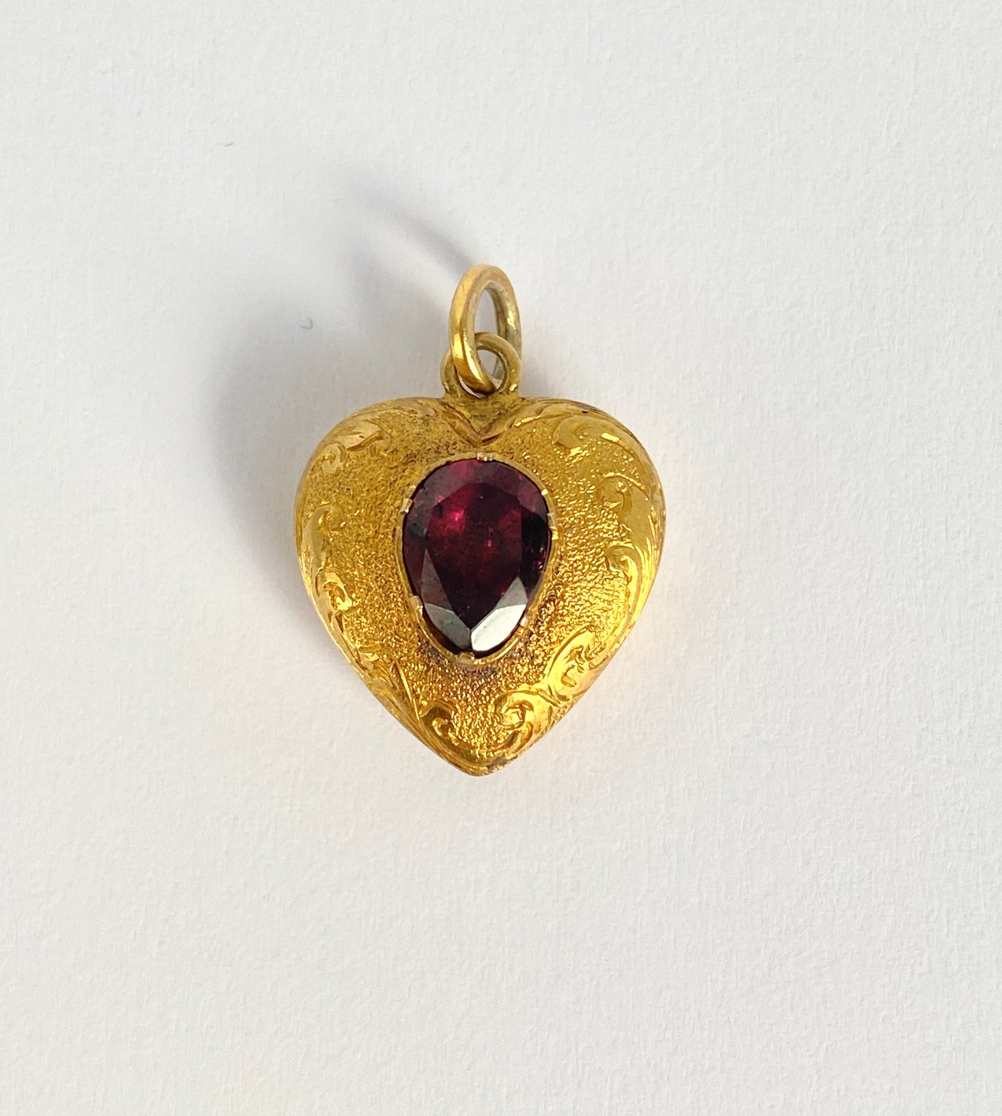 Antique, Victorian, 15ct Gold, Almandine Garnet Locket backed pendant