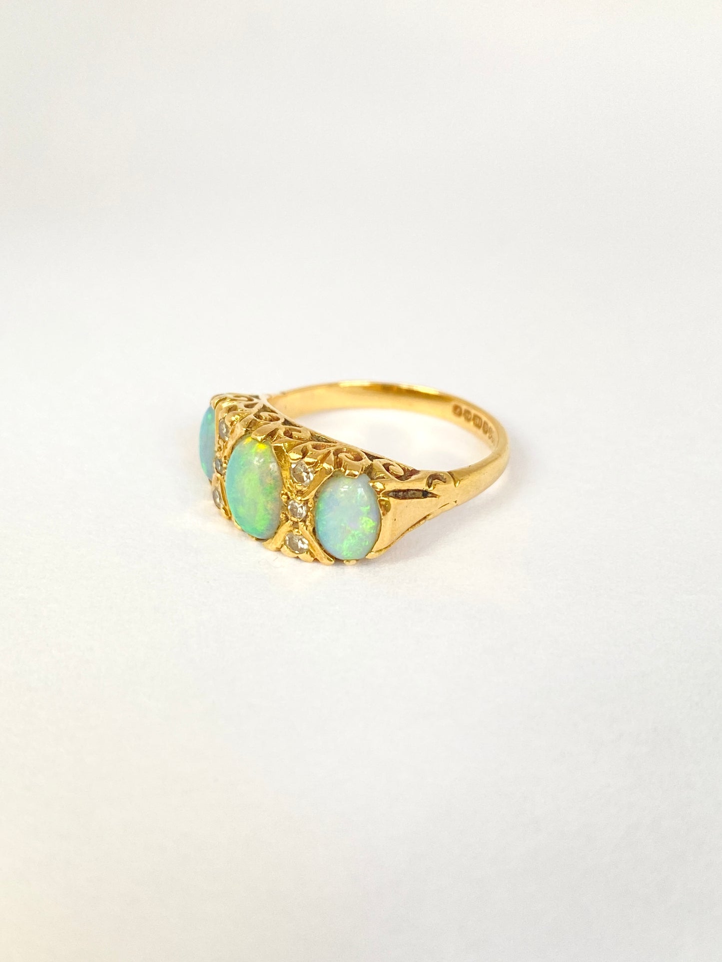 Antique, 18ct Gold, Opal and Diamond Ring, Hallmarked, Birmingham 1924