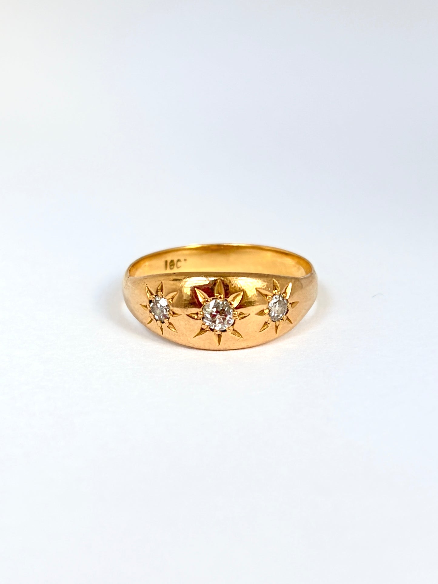 Vintage Three Star Diamond Flush Set Ring, Hallmarked 18ct Gold
