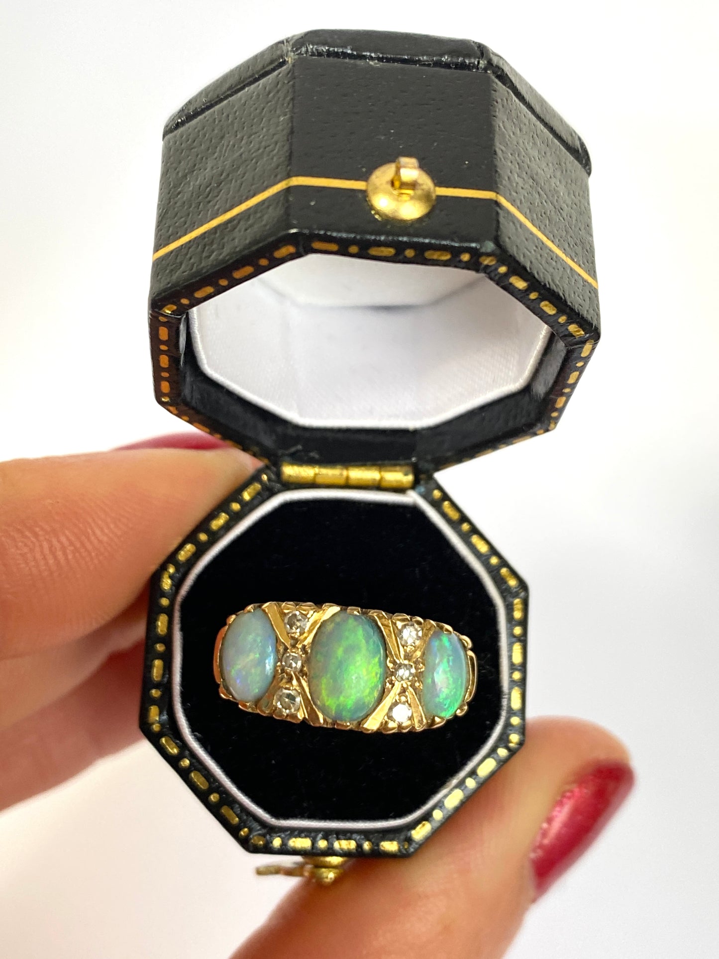 Antique, 18ct Gold, Opal and Diamond Ring, Hallmarked, Birmingham 1924