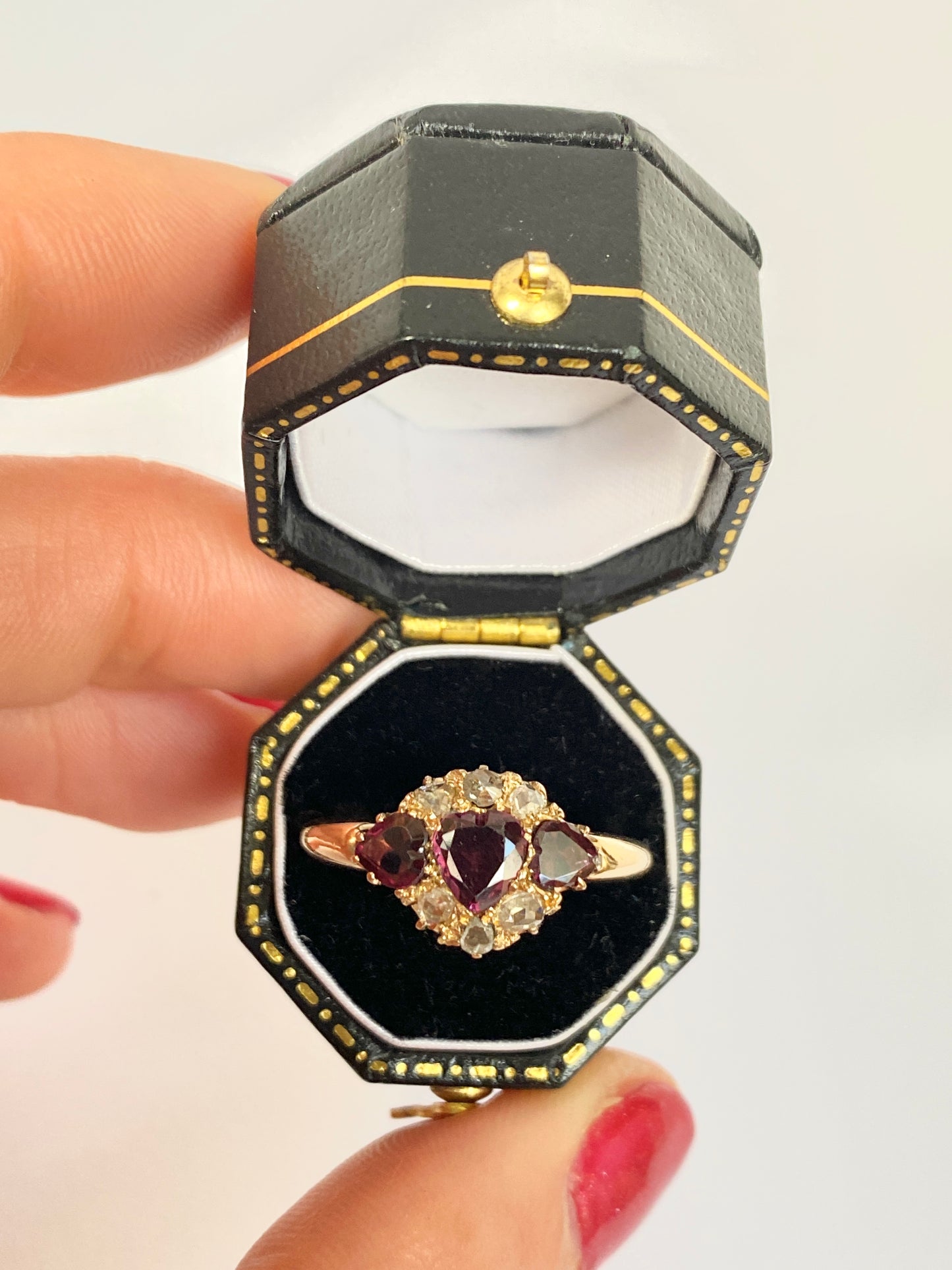 Vintage, 18ct Gold, rose cut Diamond and Rhodalite Garnet 'Hearts' Ring