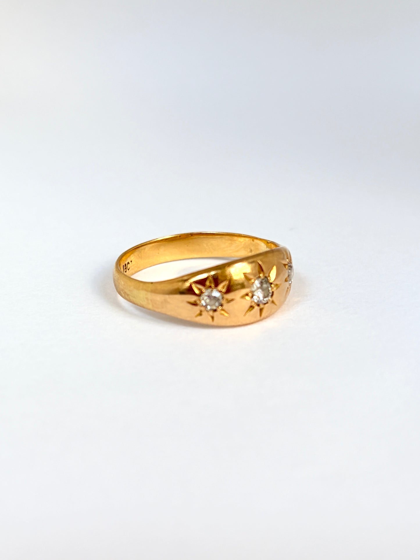 Vintage Three Star Diamond Flush Set Ring, Hallmarked 18ct Gold