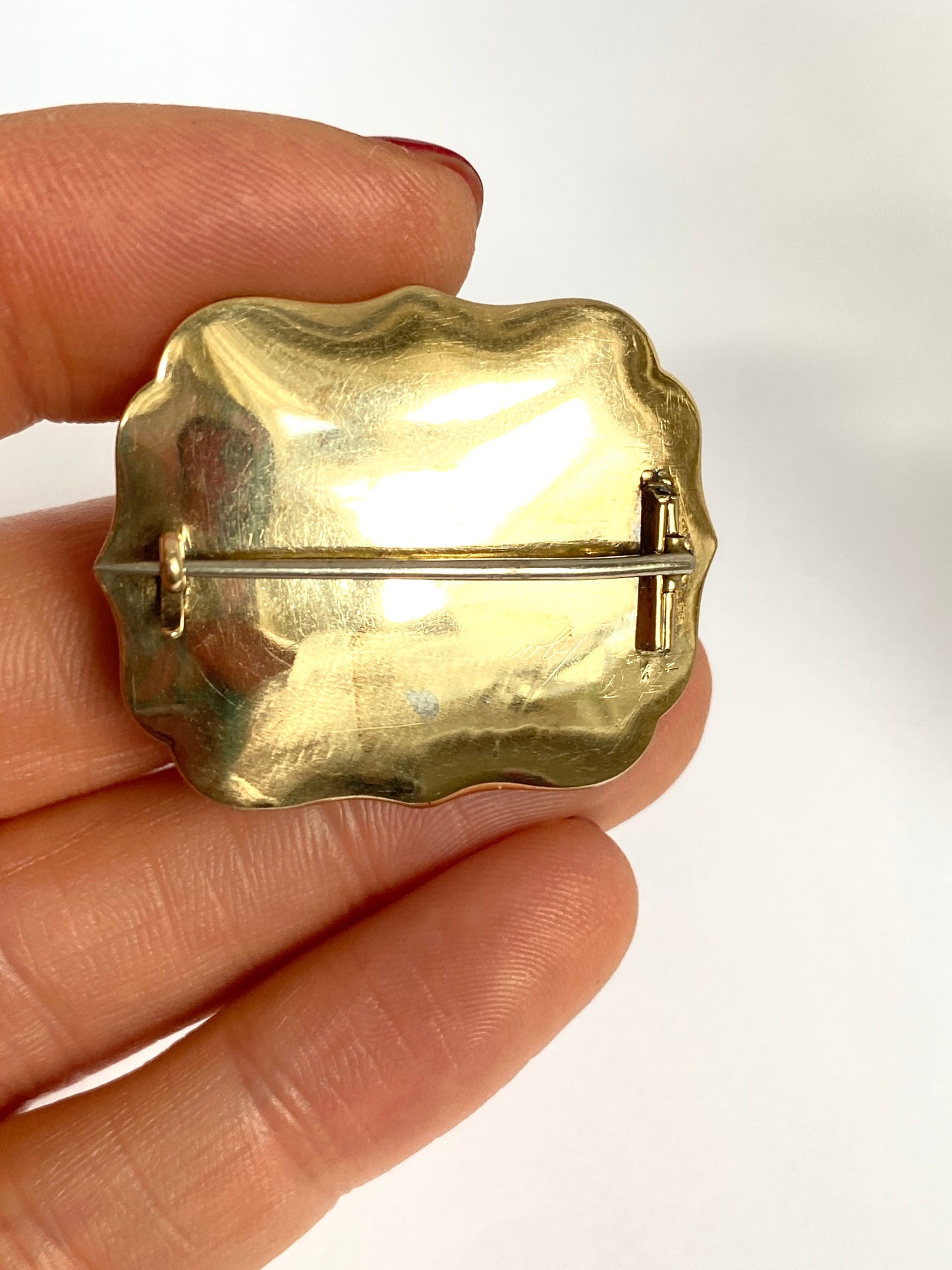 Georgian, 15ct Gold, Antique, Pearl, Onyx and double heart mourning brooch