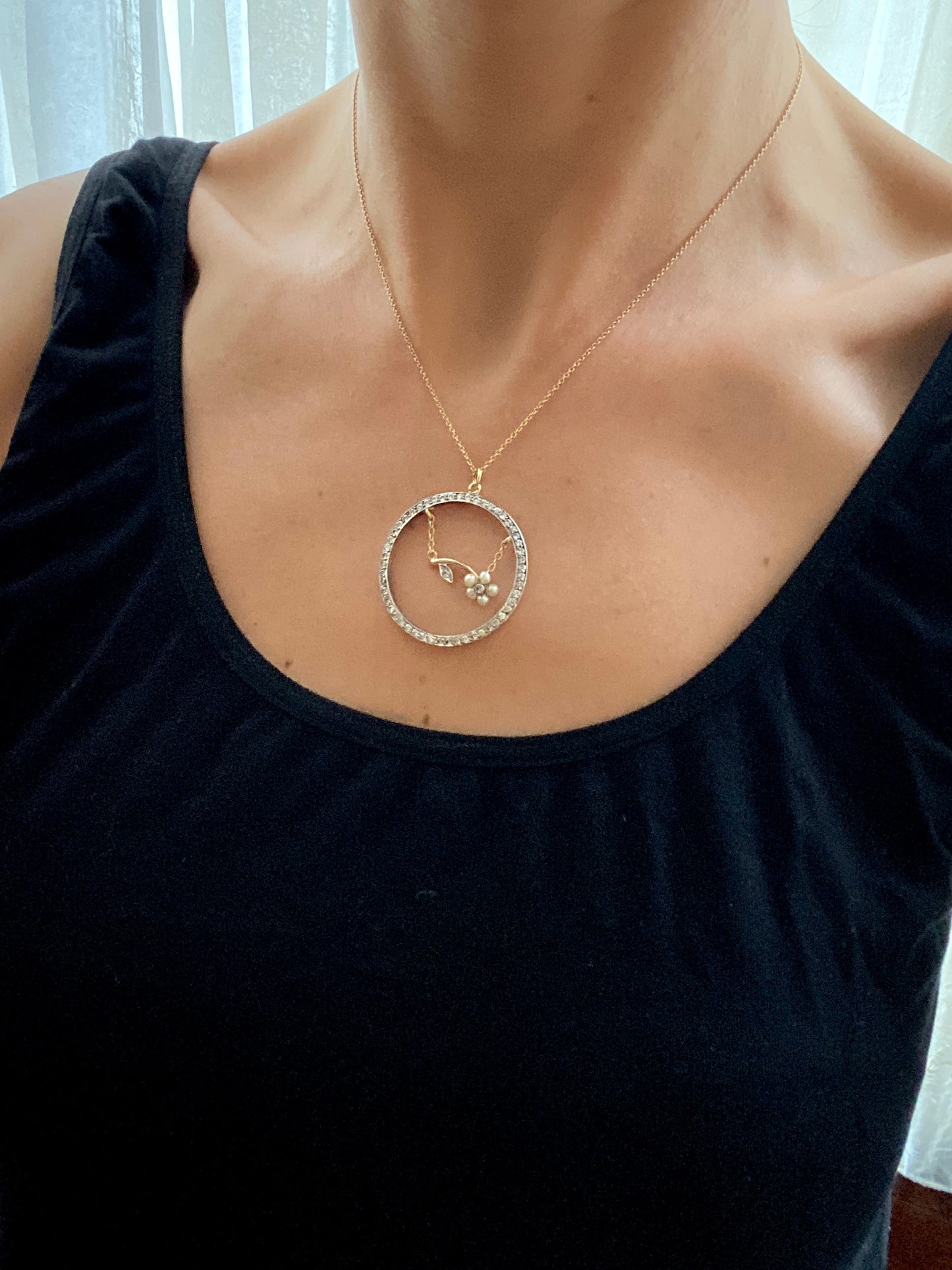 18 White Gold and Platinum, Art Deco, Diamond and Pearl Circular Pendant