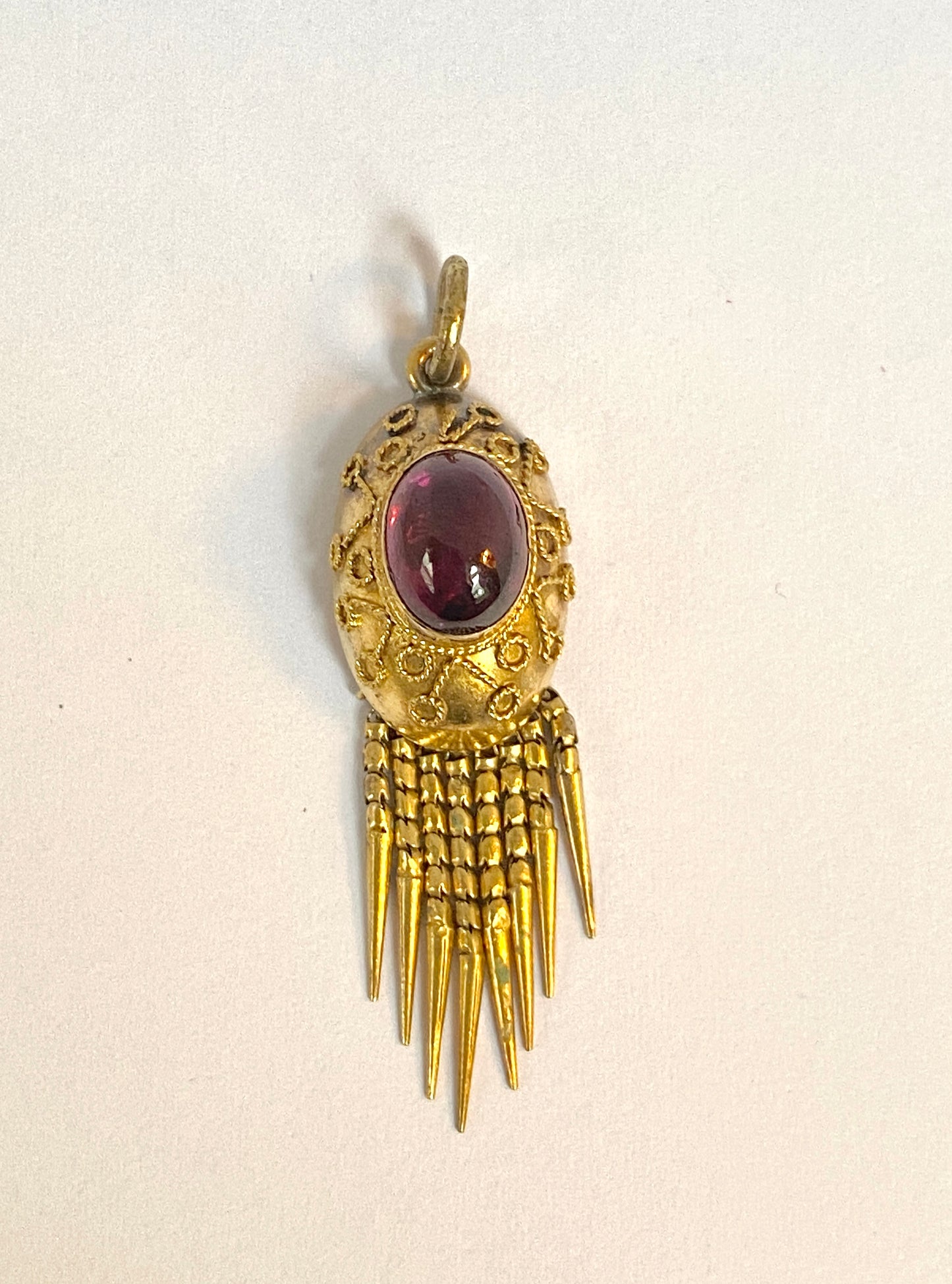 Unusual, 15ct Gold Antique Amethyst Tassel Pendant