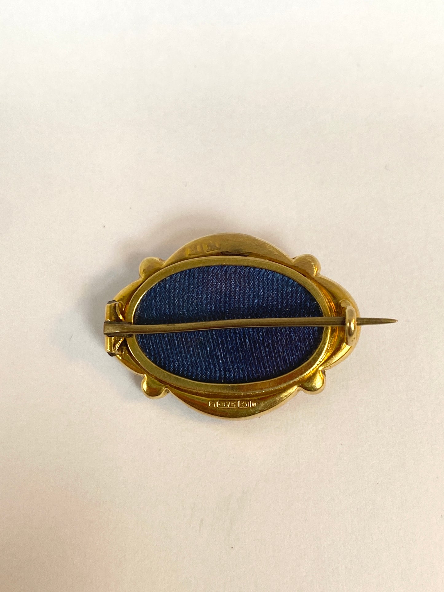 9ct Gold, Antique Victorian 'Regard' Acrostic Brooch with Guilloche Enamel, Hallmarked, Birmingham, 1886