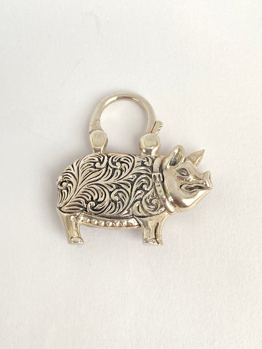 Vintage Solid Silver Pig Padlock clasp with Banded Agate