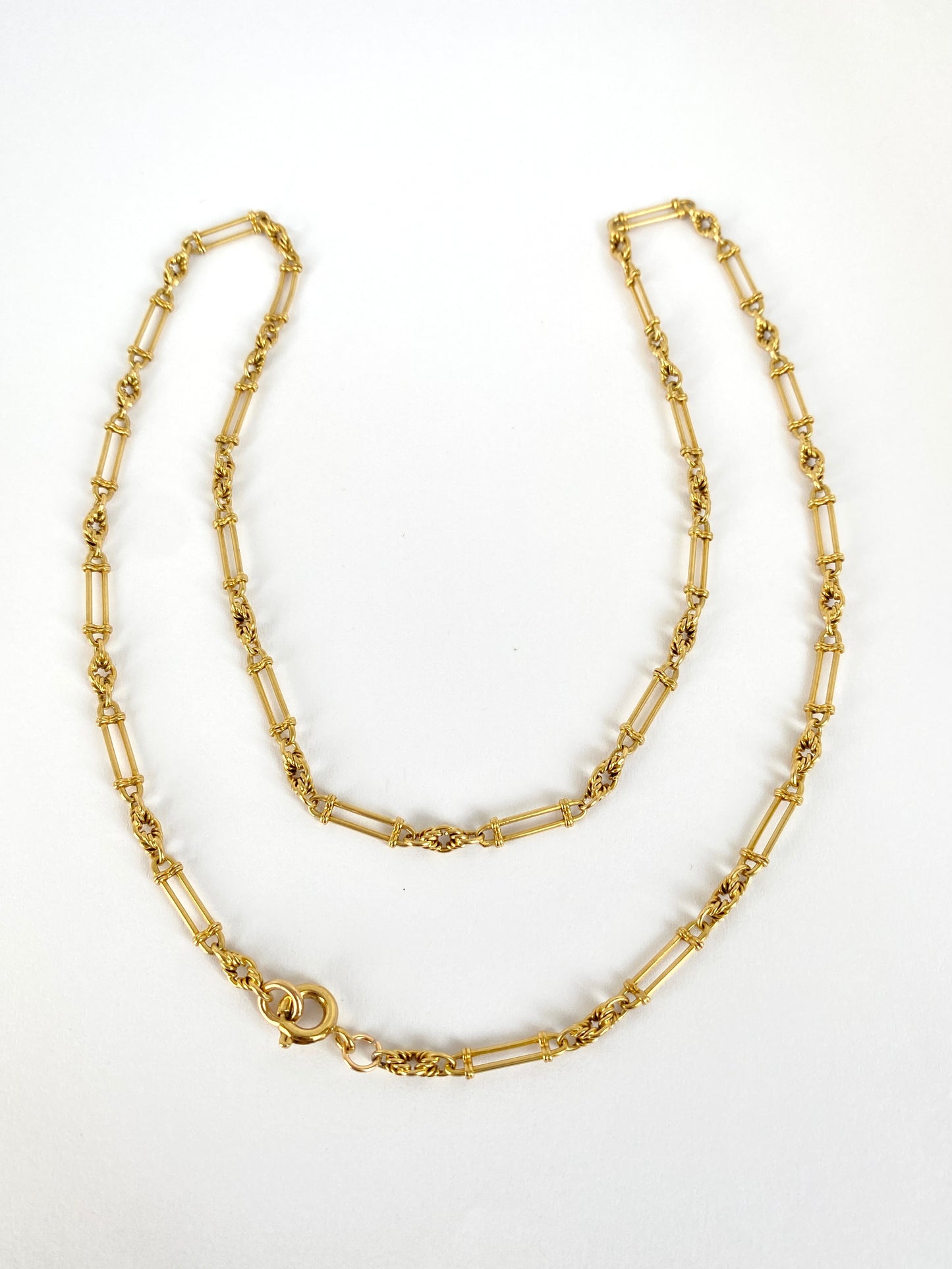 18 inch, 9ct Gold Vintage Fetter/Fancy Link Chain (10.23g)