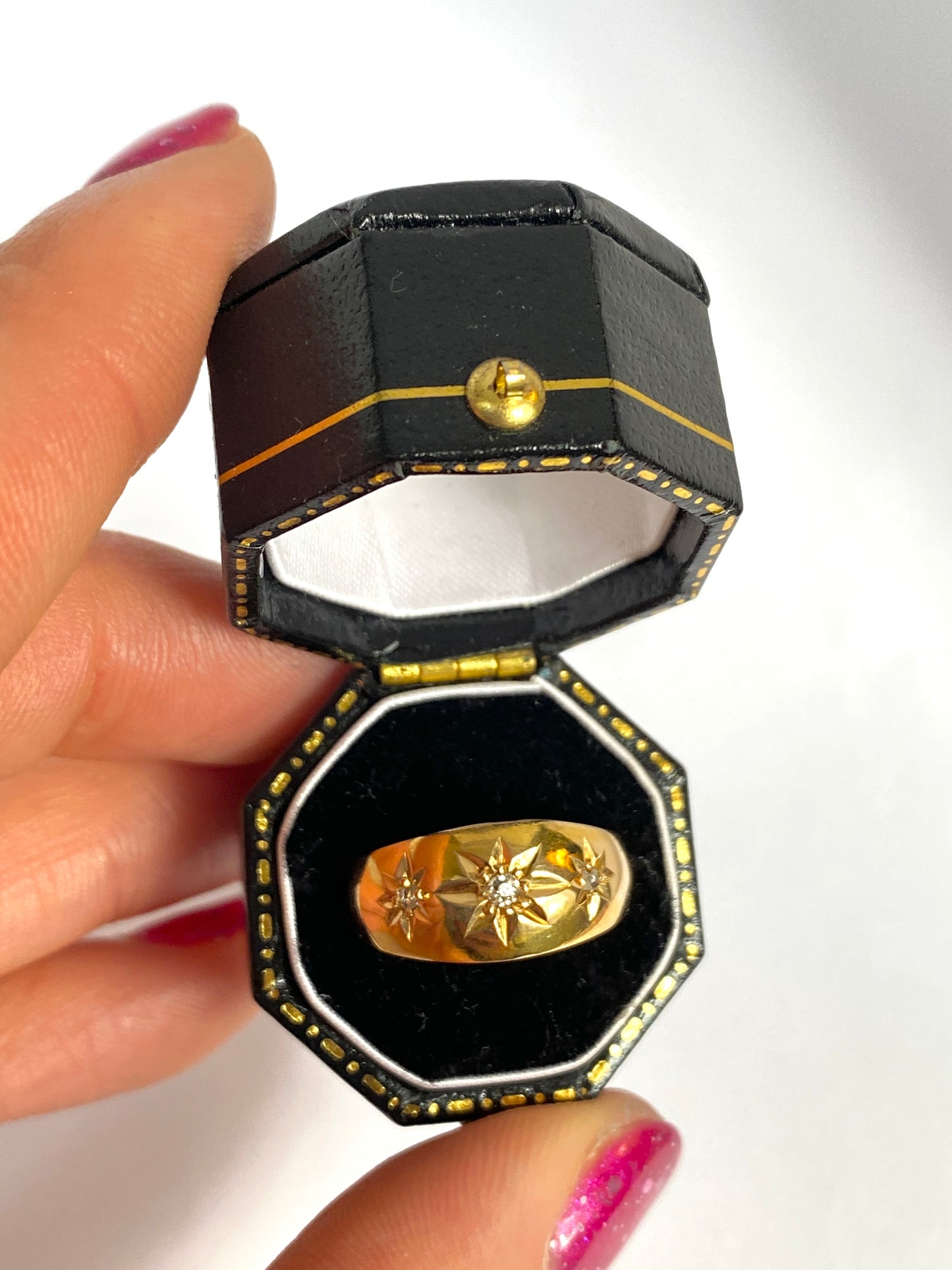 Evelyn final payments Antique, 18ct Gold, Old Cut Diamond, Starburst Gypsy Ring