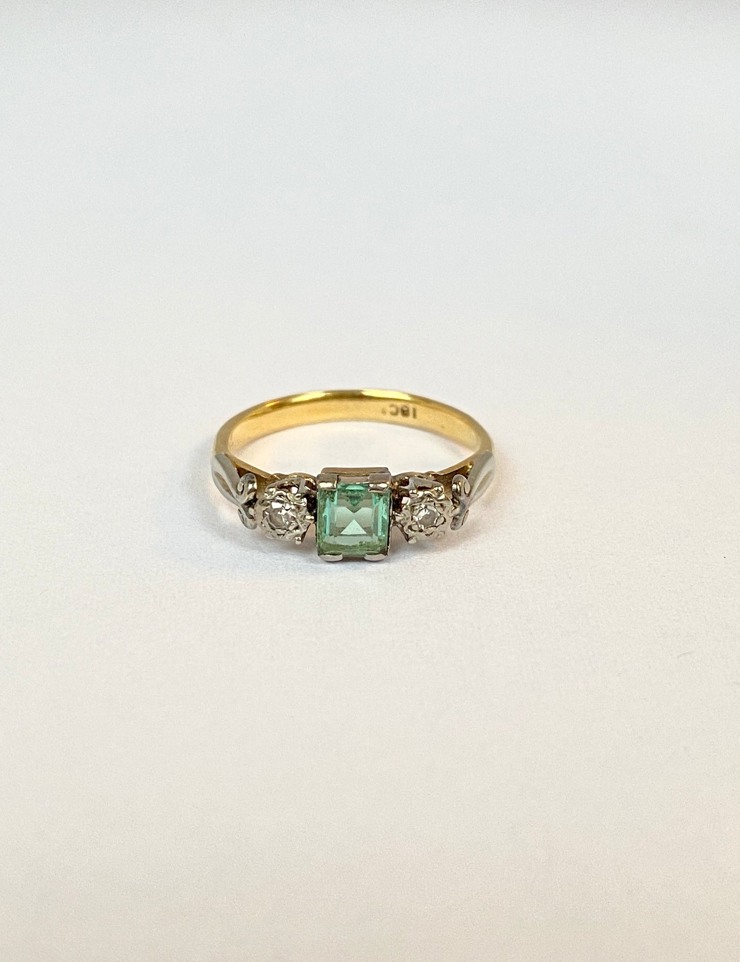 Vintage, 18ct Gold Emerald and Diamond Ring