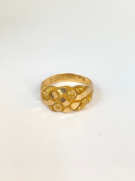 Antique 18ct Gold Engraved Forget-me-not Ring, Hallmarked 18ct Gold, Birmingham and 1912