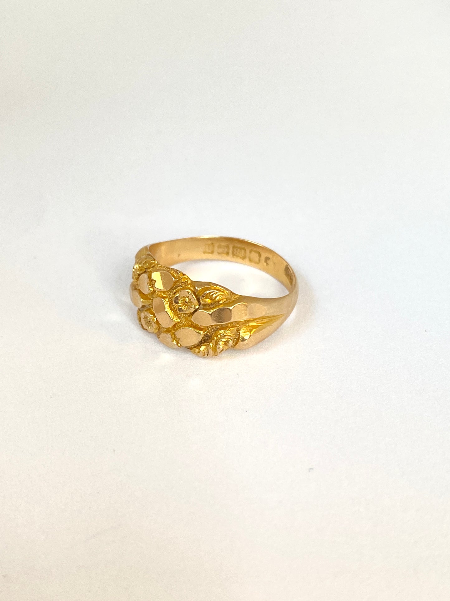 Antique 18ct Gold Engraved Forget-me-not Ring, Hallmarked 18ct Gold, Birmingham and 1912