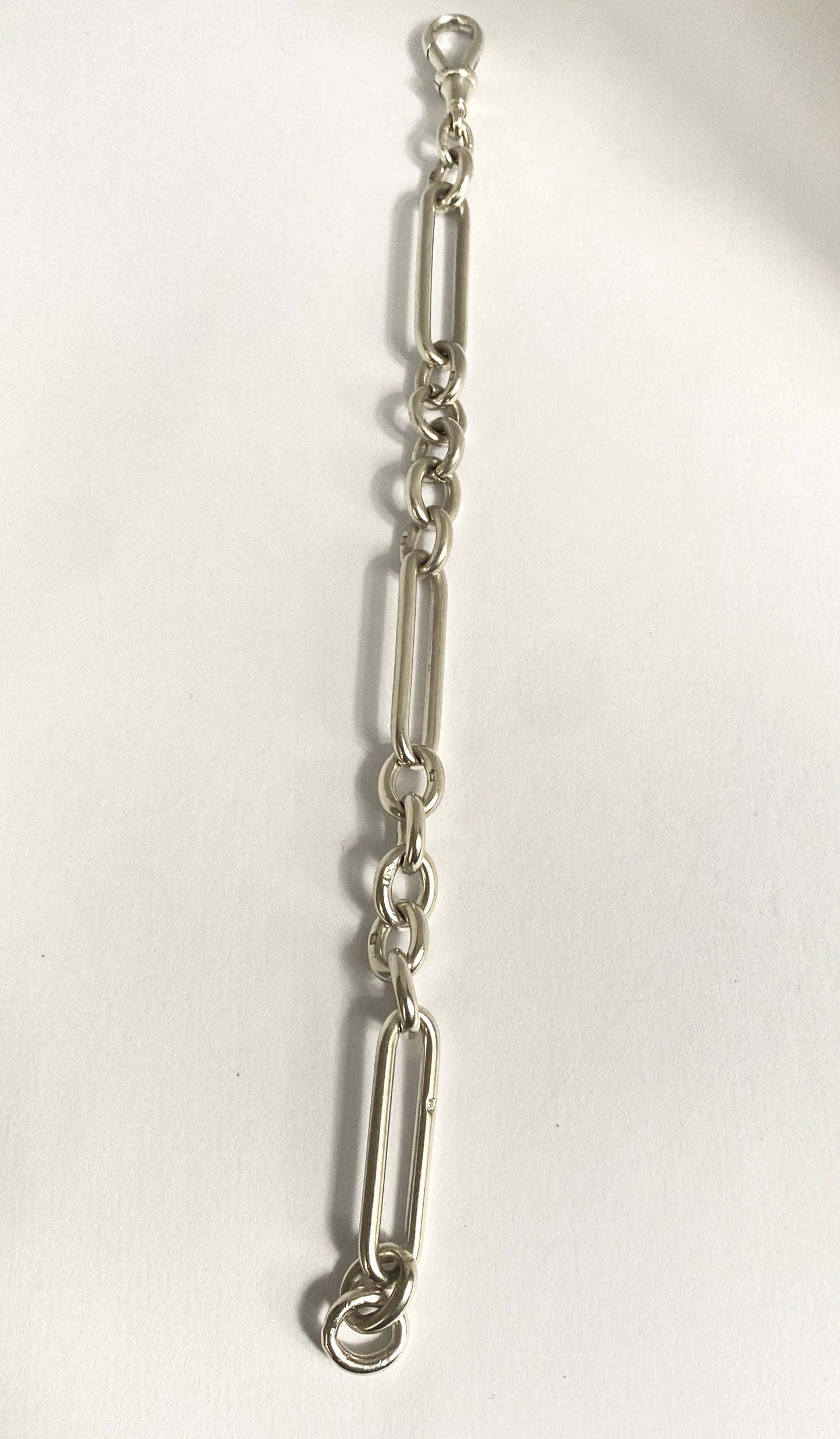 Hallmarked, 7.5 inch Sterling Silver Antique Trombone Link Bracelet (24.4g)