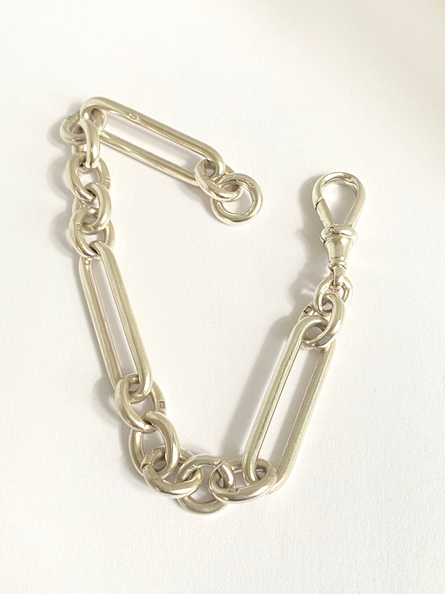 Hallmarked, 7.5 inch Sterling Silver Antique Trombone Link Bracelet (24.4g)