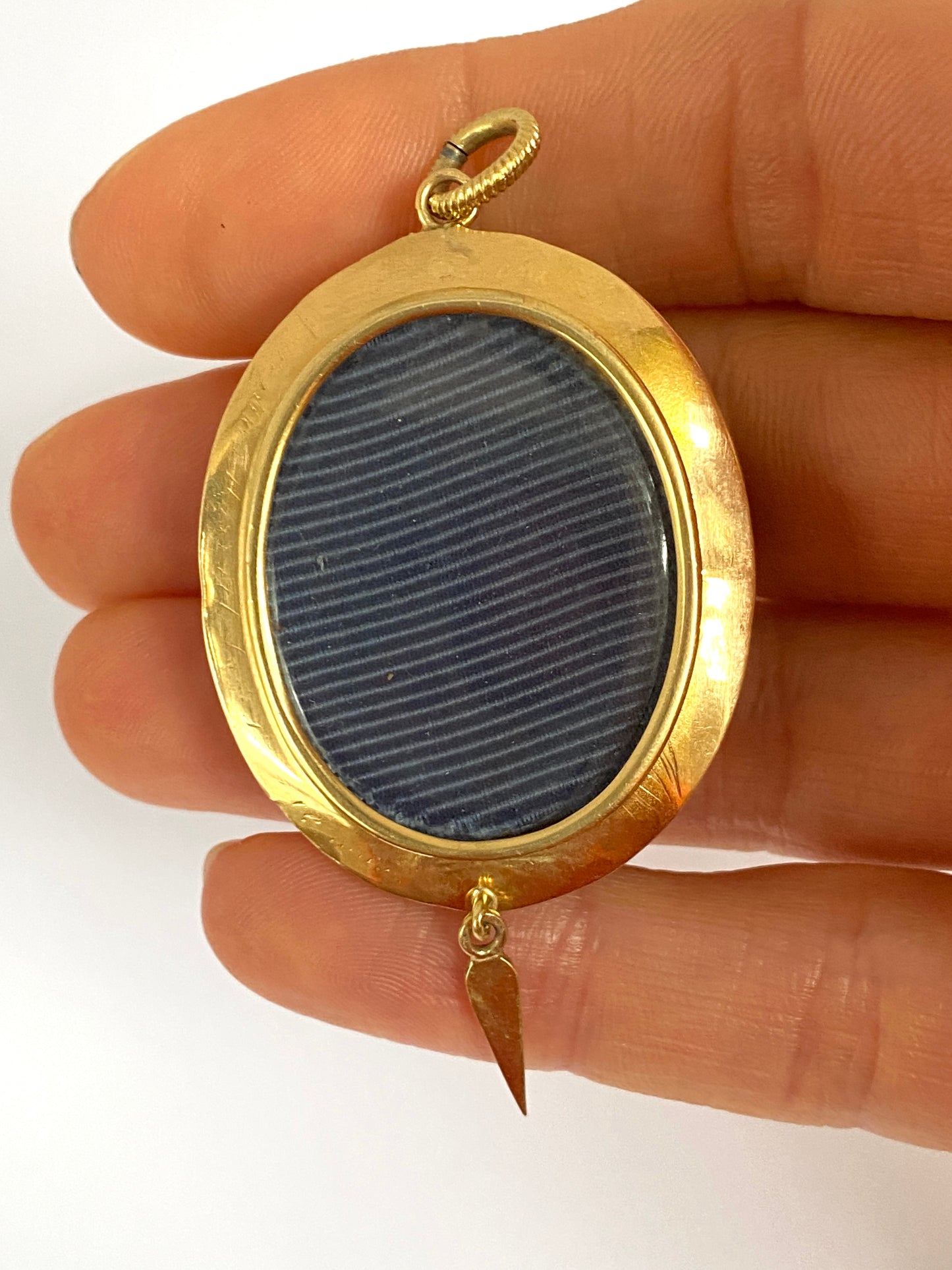 15ct Gold Black Onyx Seed Pearl Celestial Locket / Pendant 15.82g