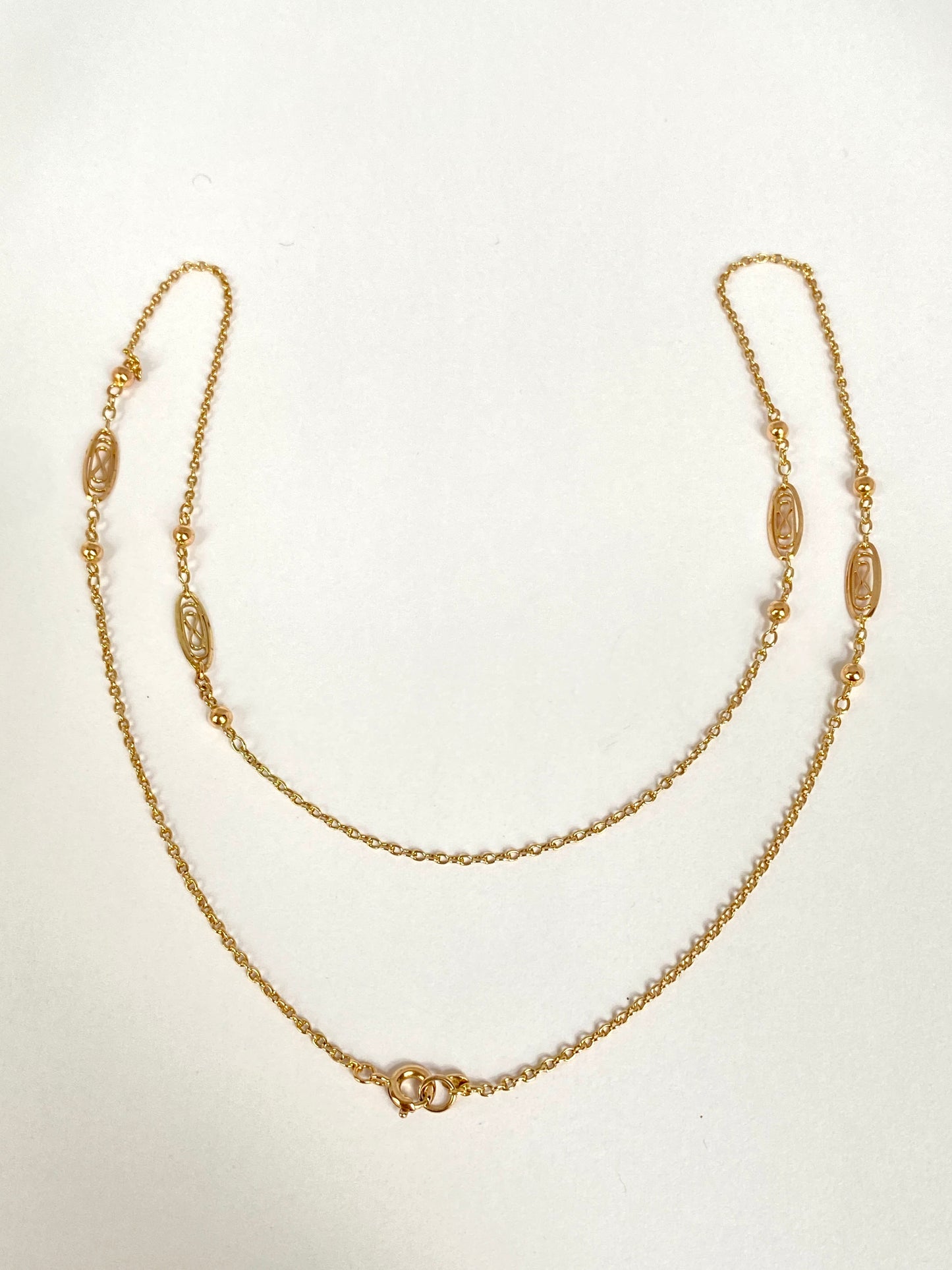 Art Deco, 18 inch, 9ct Gold Fancy Link Chain