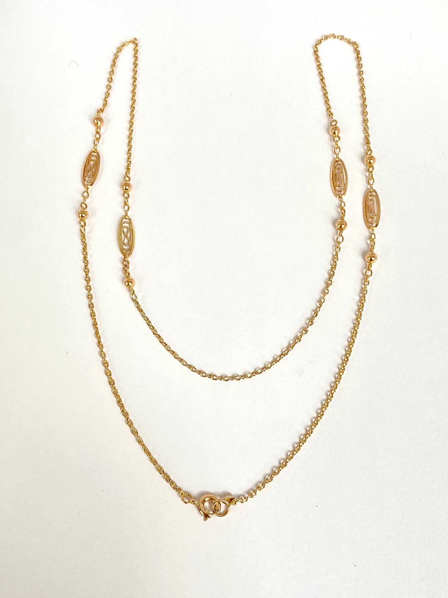 Art Deco, 18 inch, 9ct Gold Fancy Link Chain