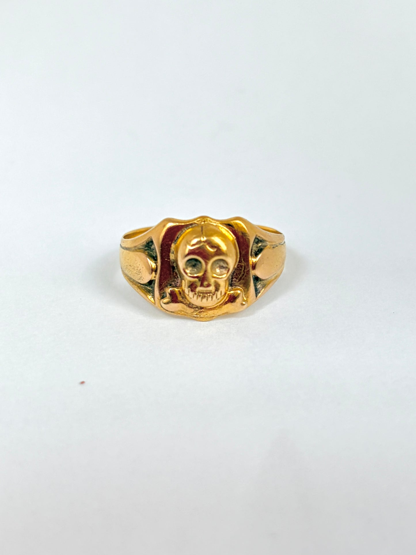 Antique, 9ct Gold Skull and Crossbones Ring, Hallmarked Chester, 1910