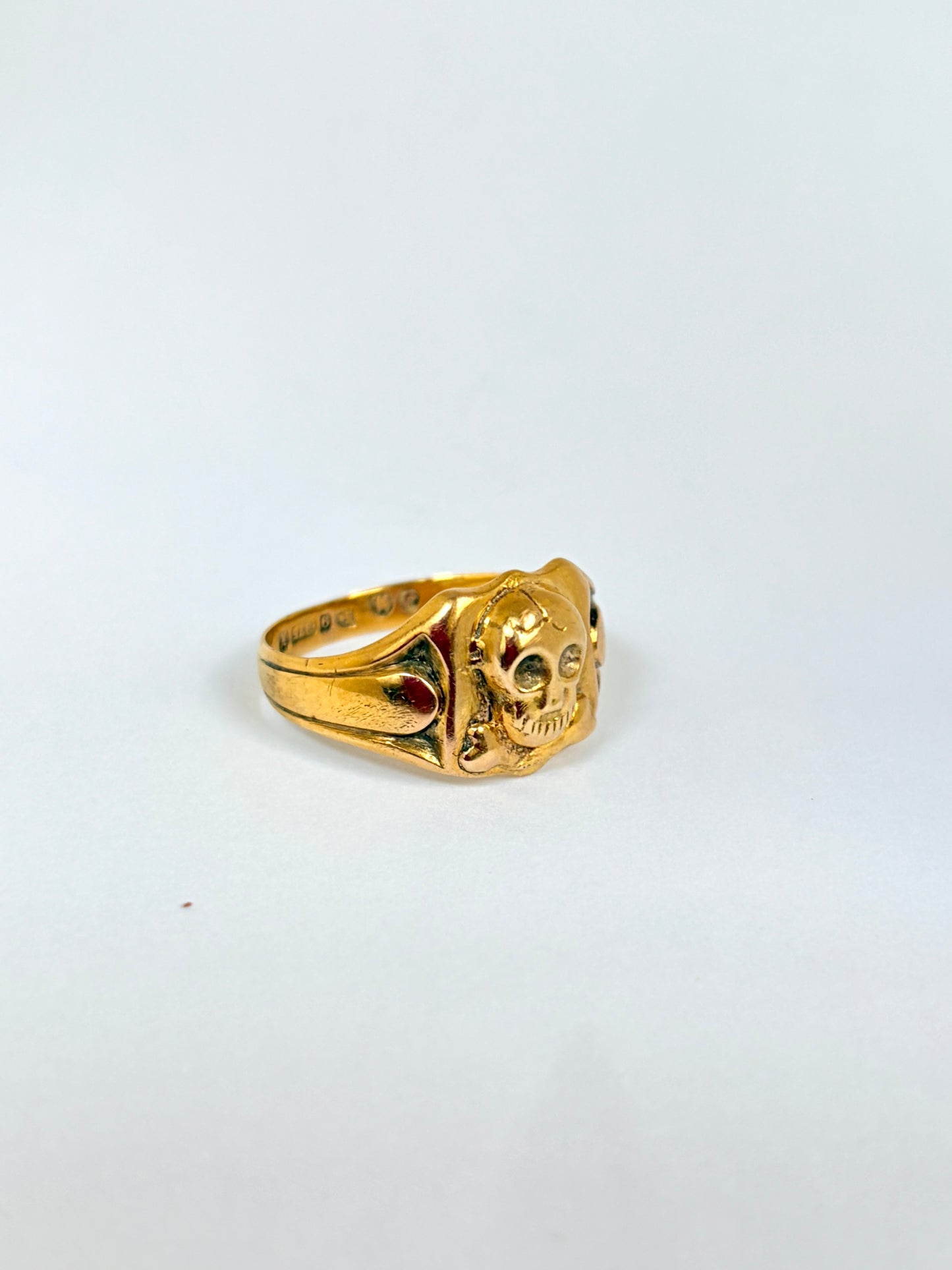 Antique, 9ct Gold Skull and Crossbones Ring, Hallmarked Chester, 1910