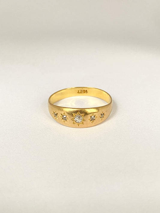 Antique, 18ct Gold, 5 stone, Old Cut Diamond Ring, Hallmarked 18ct Gold