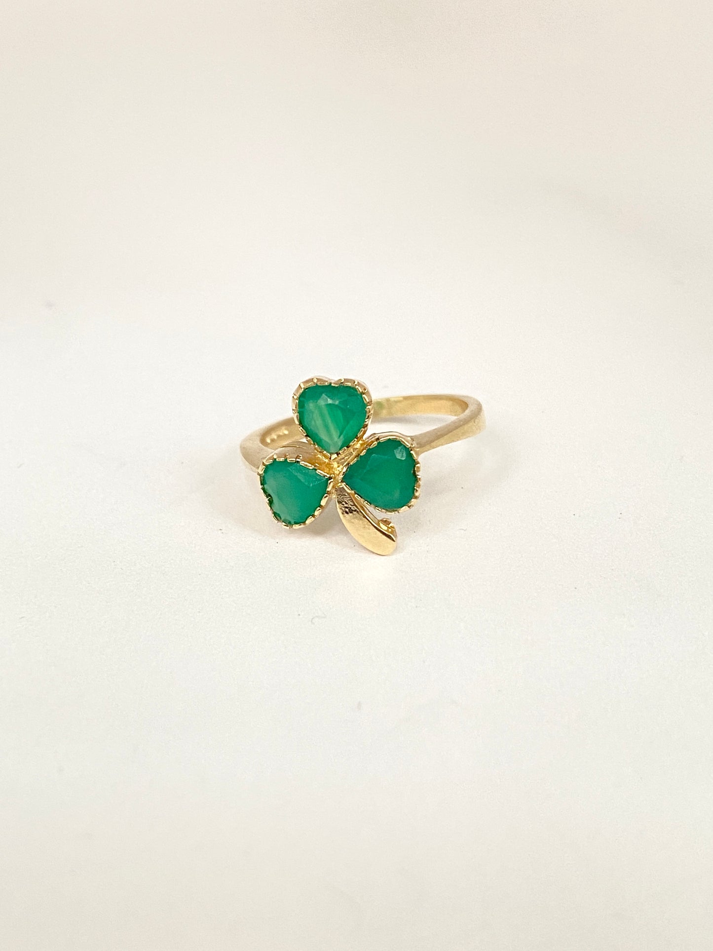 9ct Gold Green Agate Three Leaf Clover (Shamrock) Ring