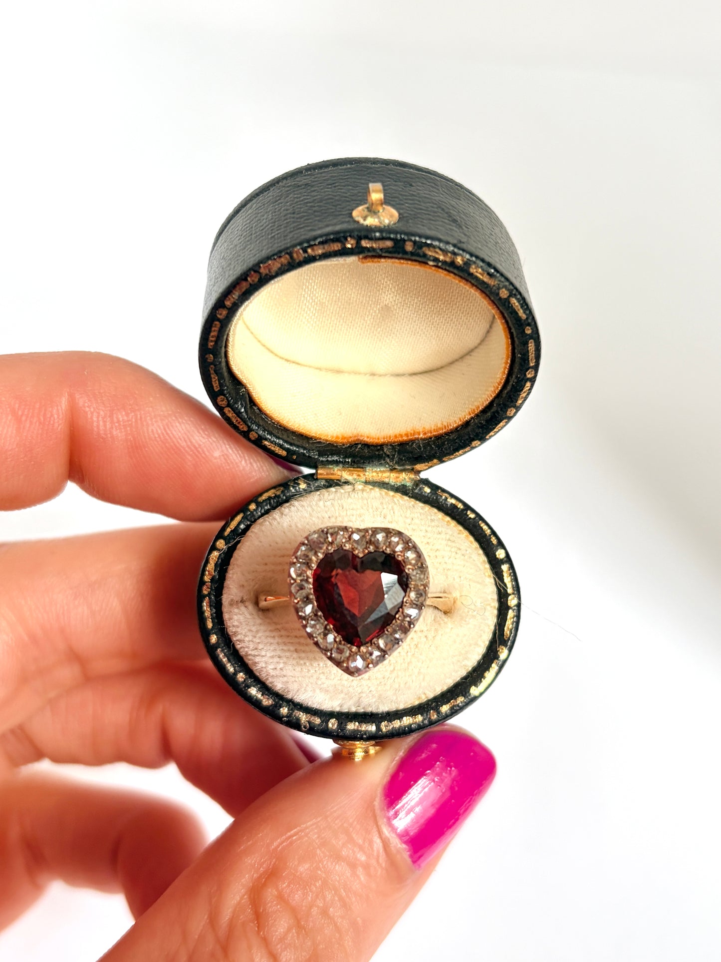 Vintage 18ct Gold, Rose cut Diamond and Garnet Heart Ring