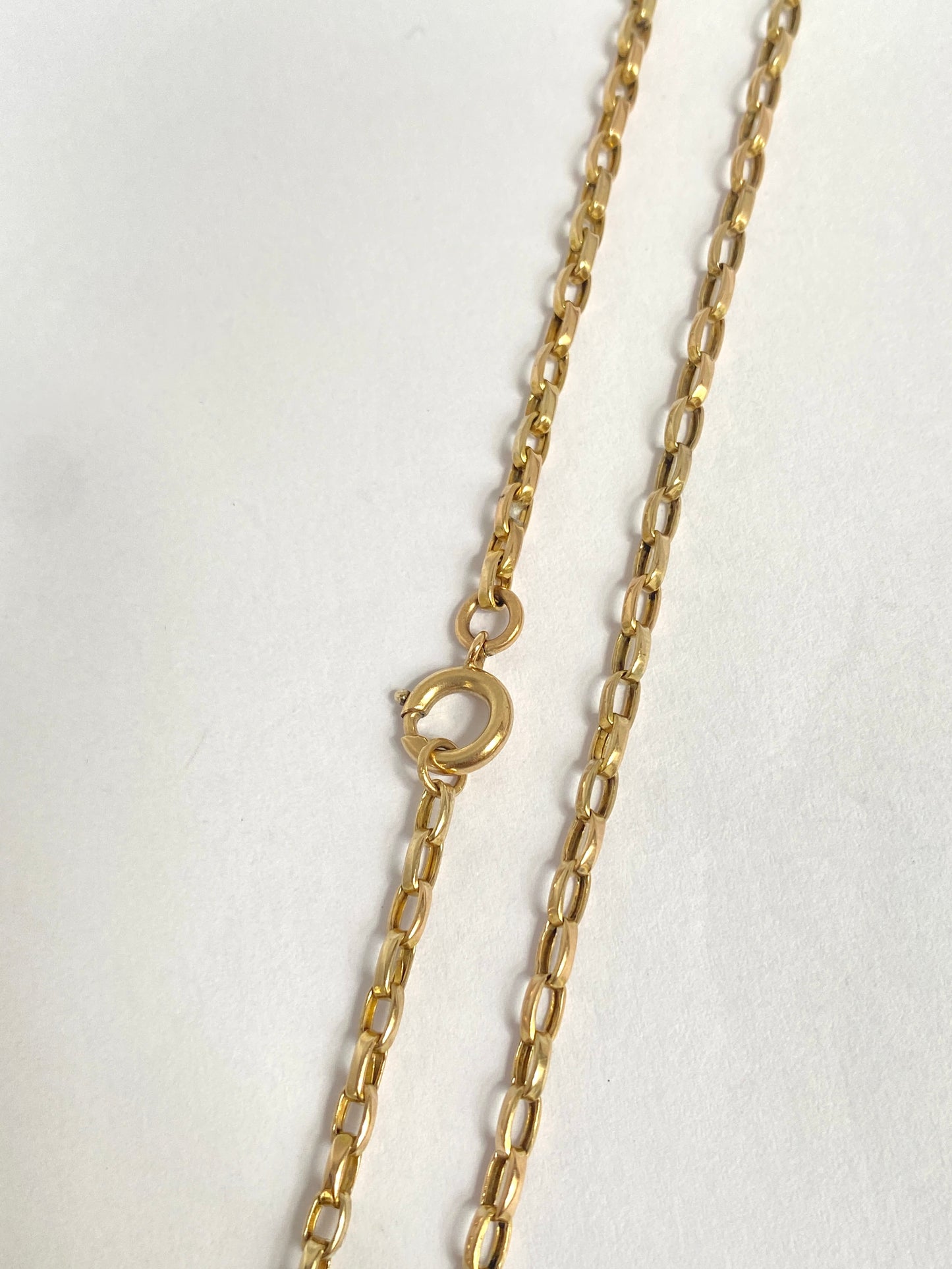 24 inch 9ct gold, Vintage Paperclip Chain (9.42g)