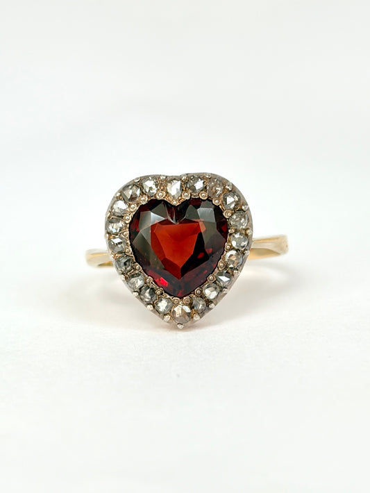 Vintage 18ct Gold, Rose cut Diamond and Garnet Heart Ring