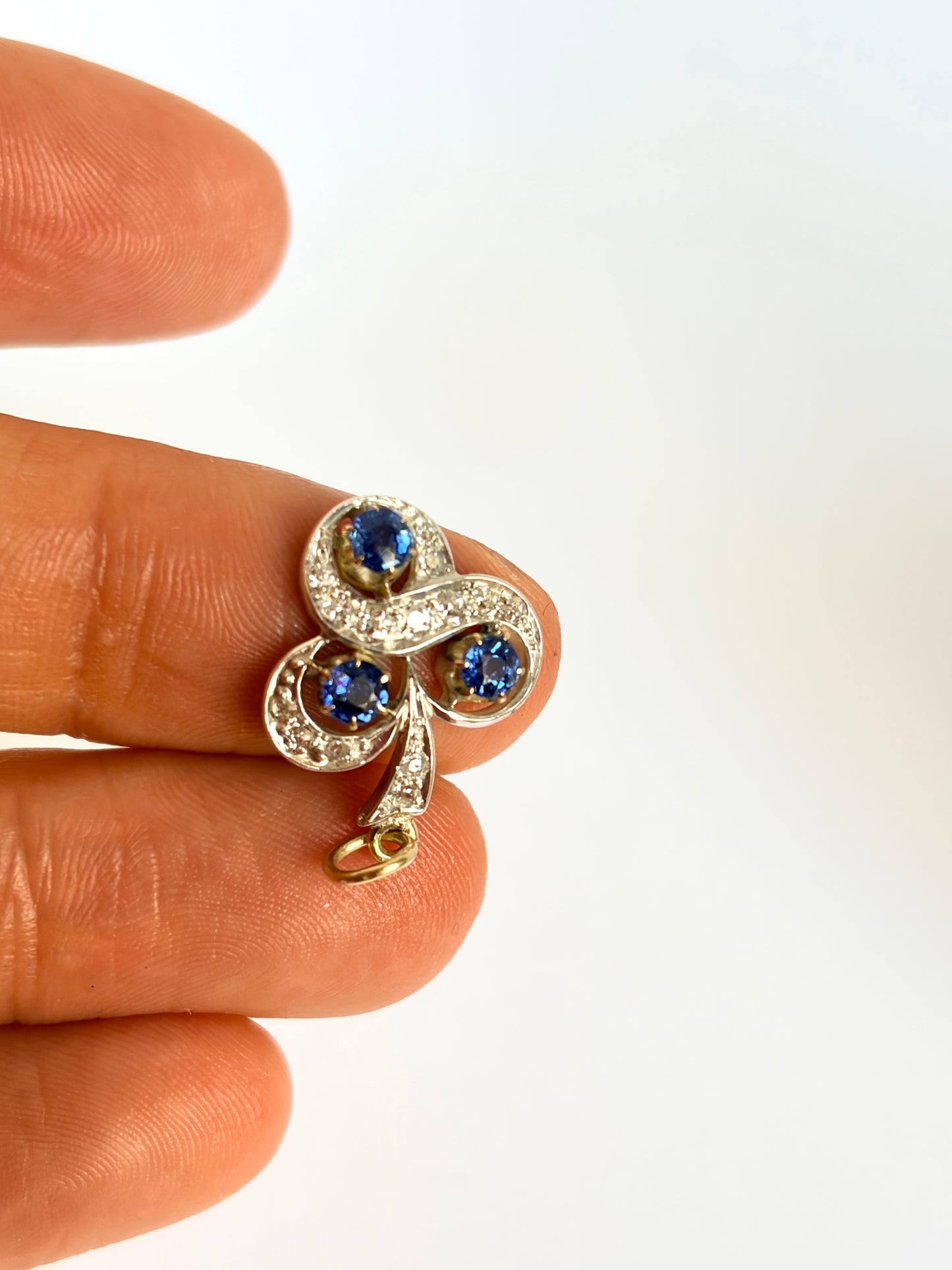 18ct Gold, Platinum Diamond and Sapphire Three Leaf Clover Pendant
